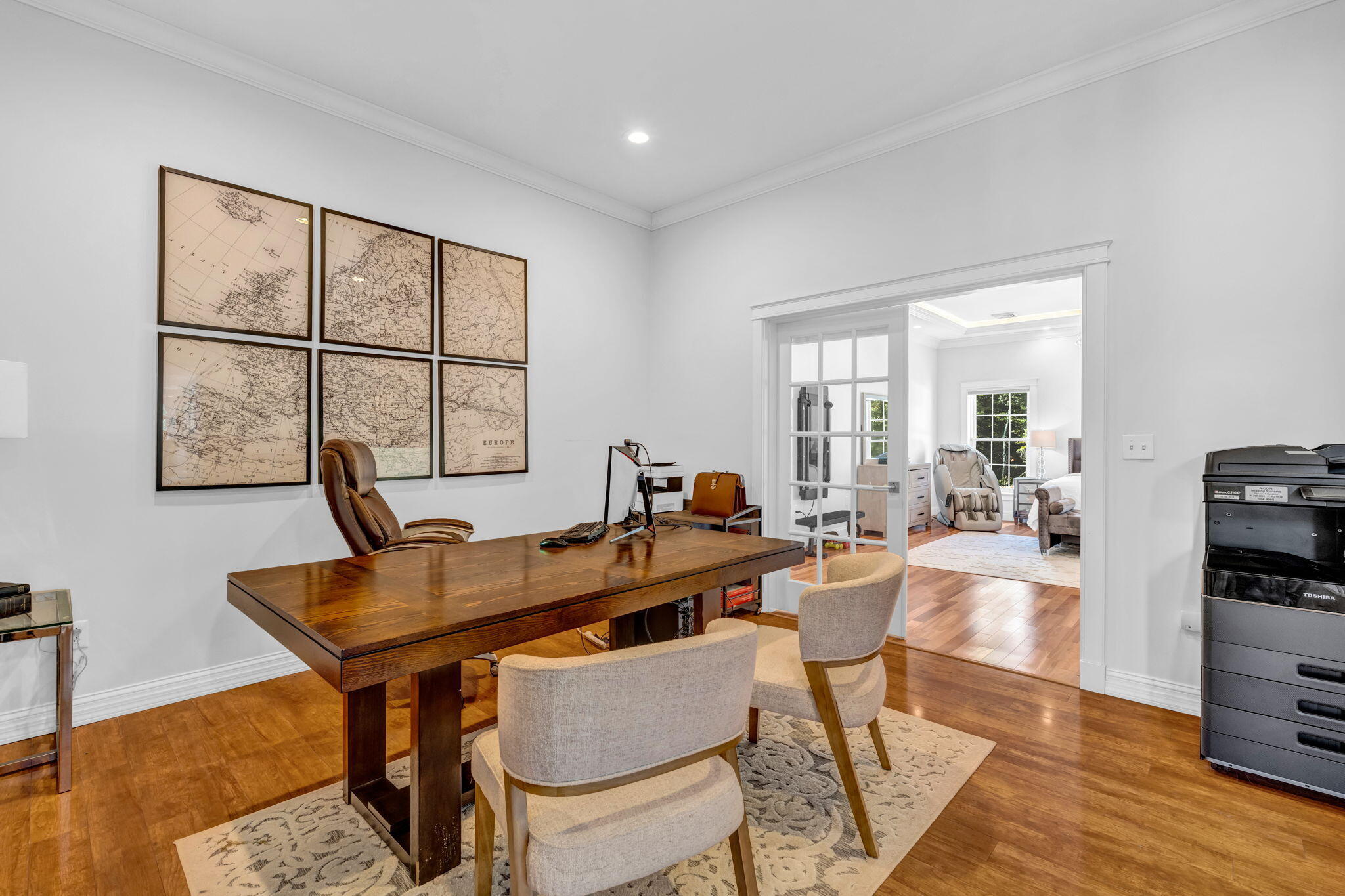 main property photo 33