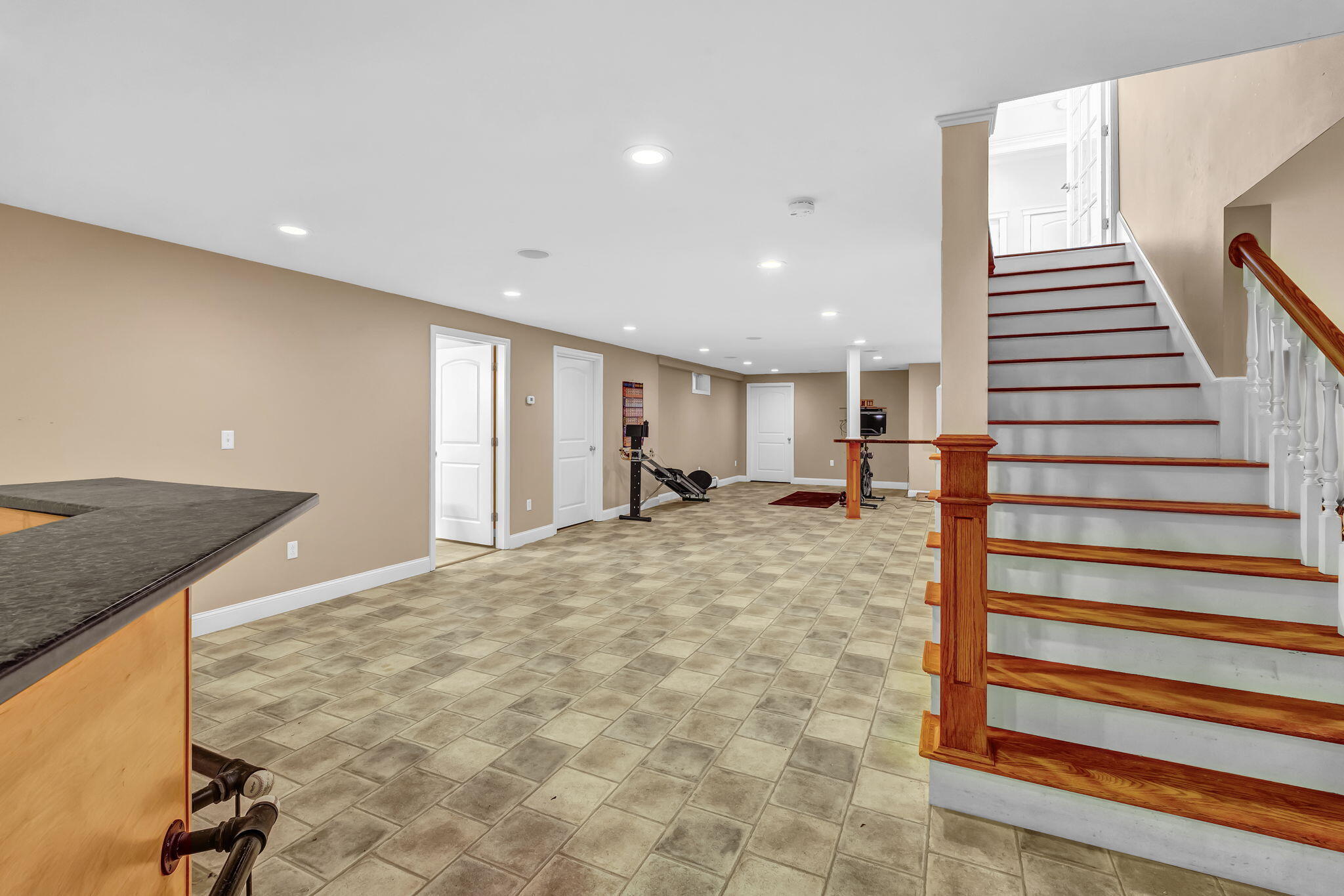 main property photo 62