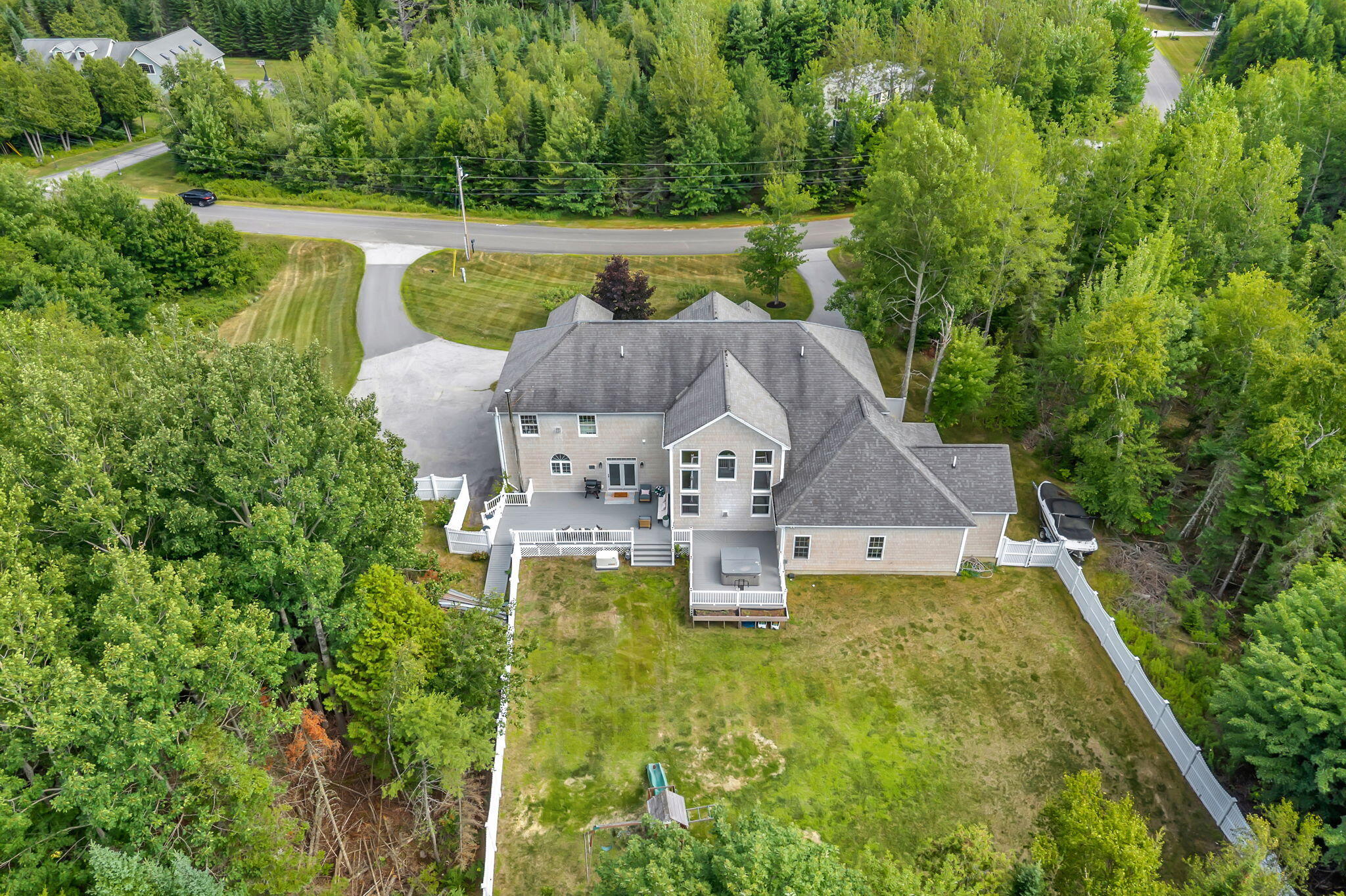 main property photo 78
