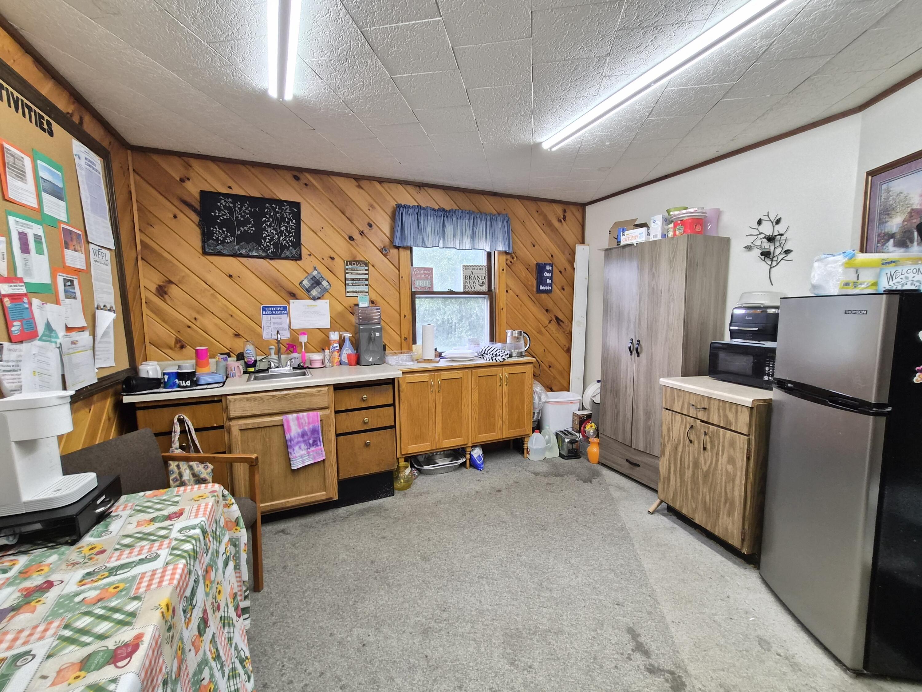 main property photo 12