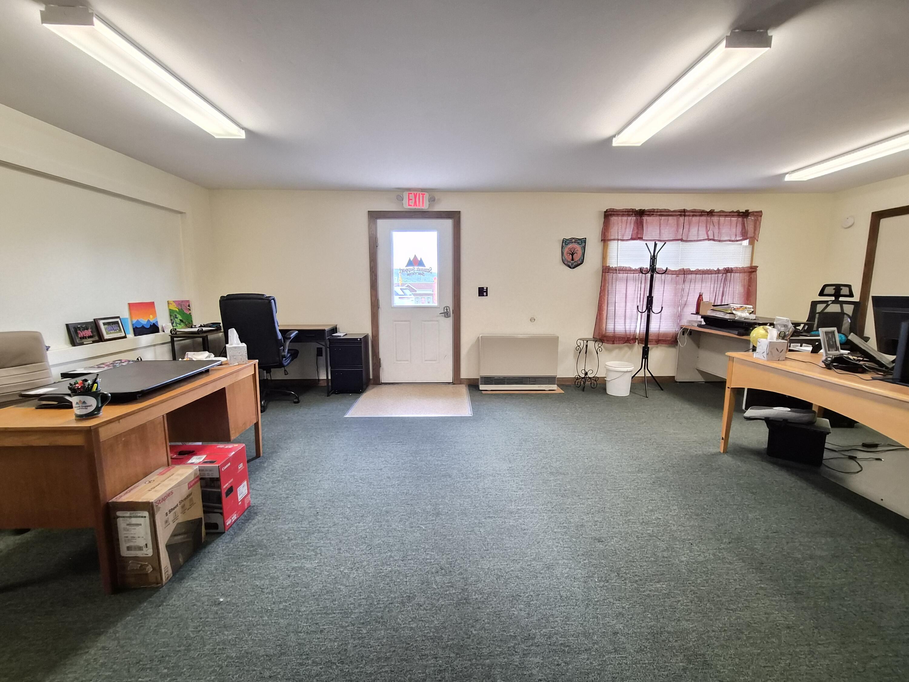 main property photo 18