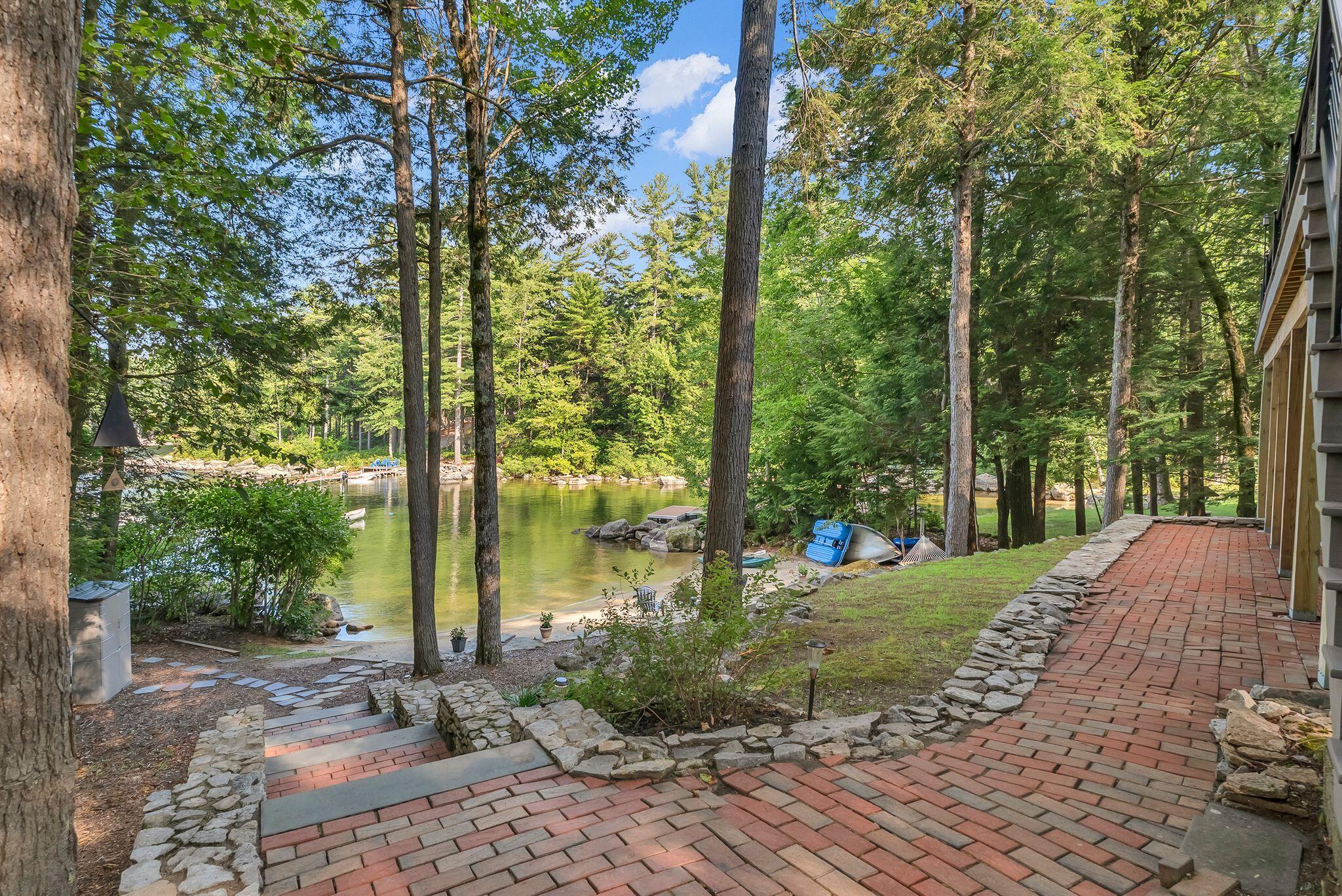 main property photo 30