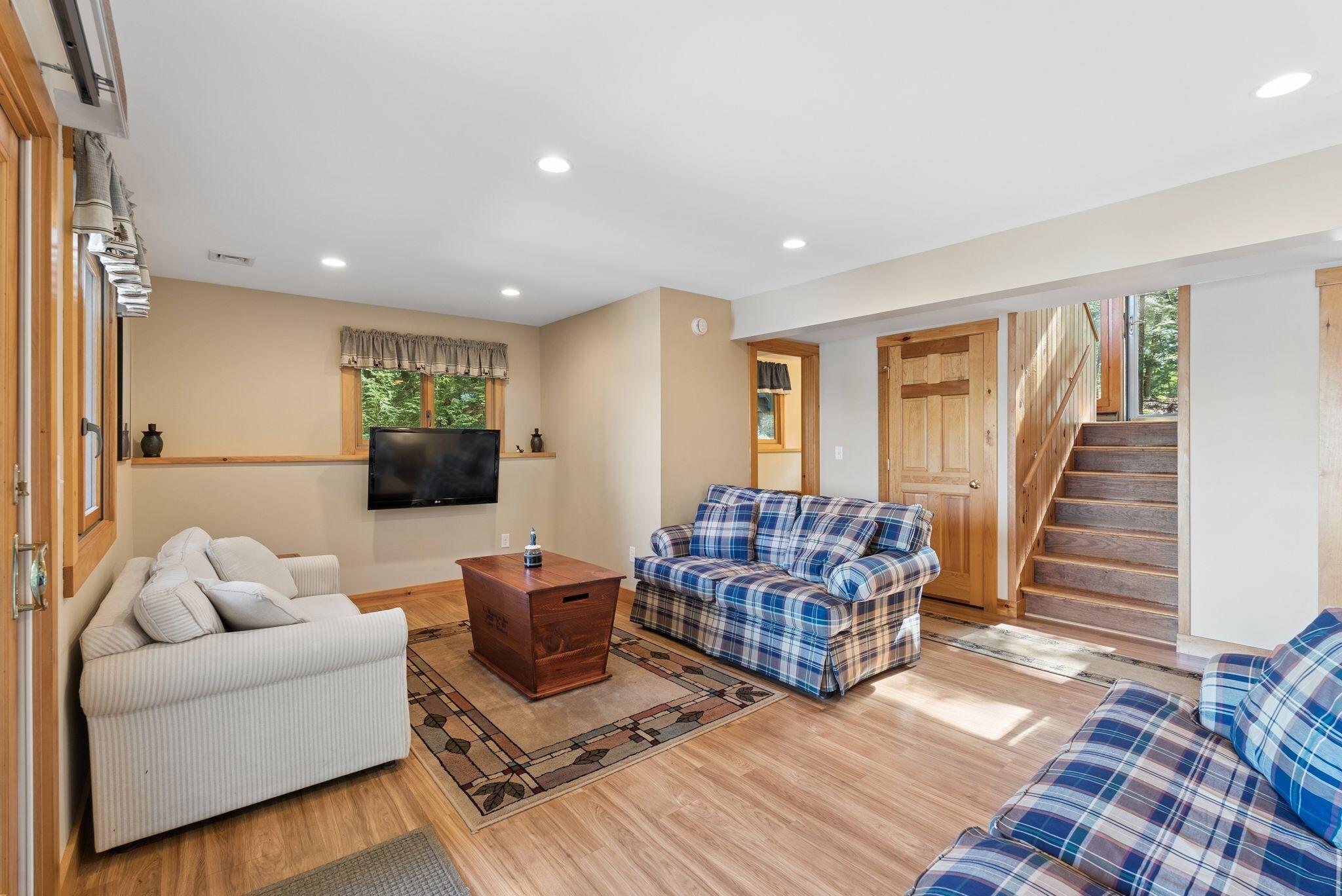 main property photo 64