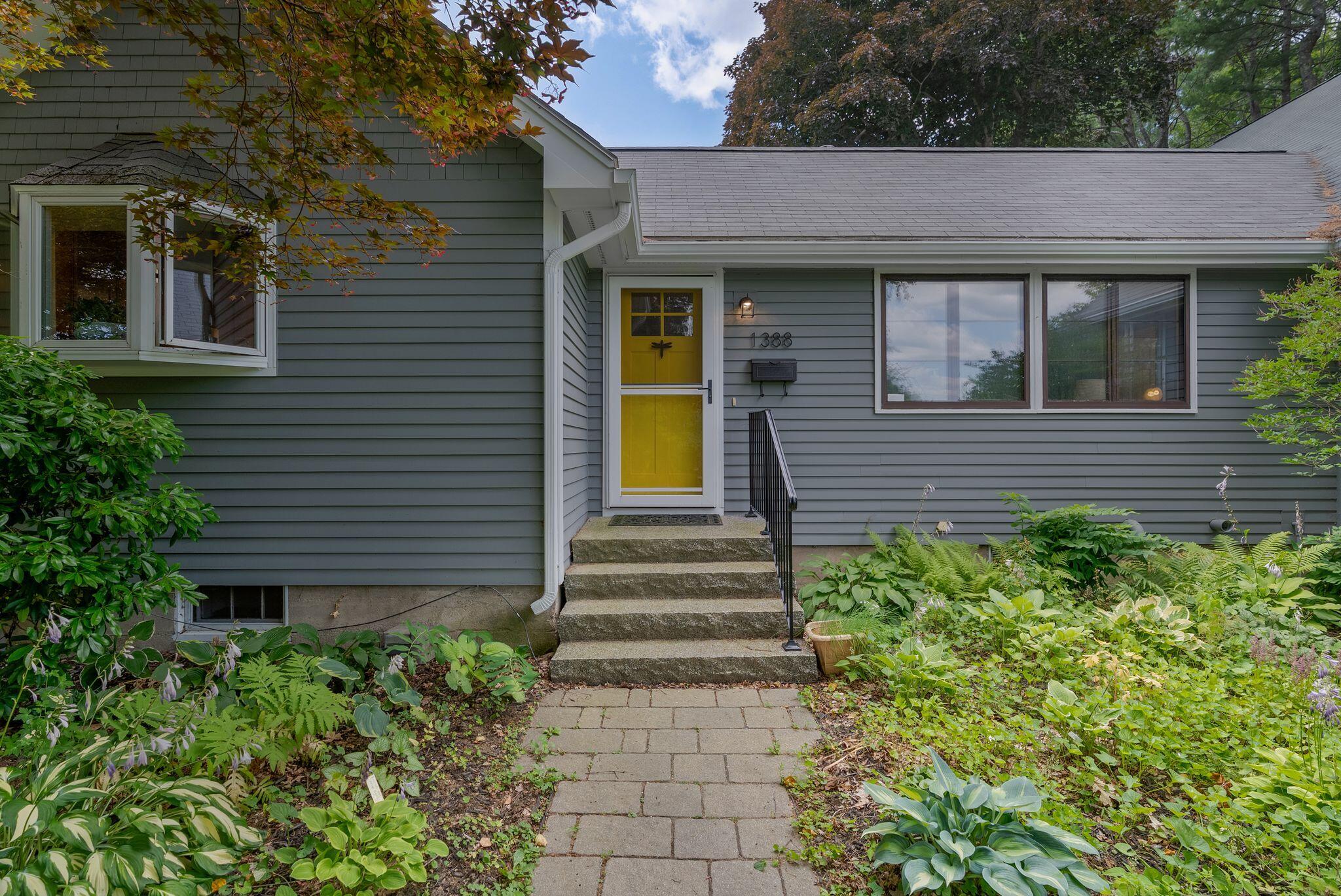main property photo 50