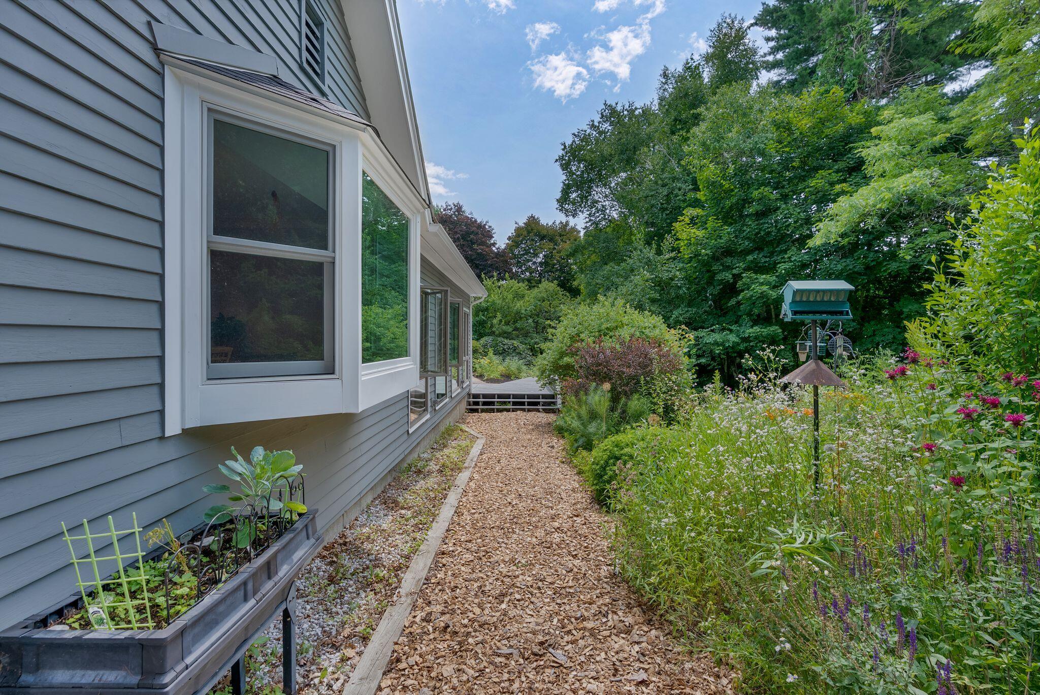 main property photo 62