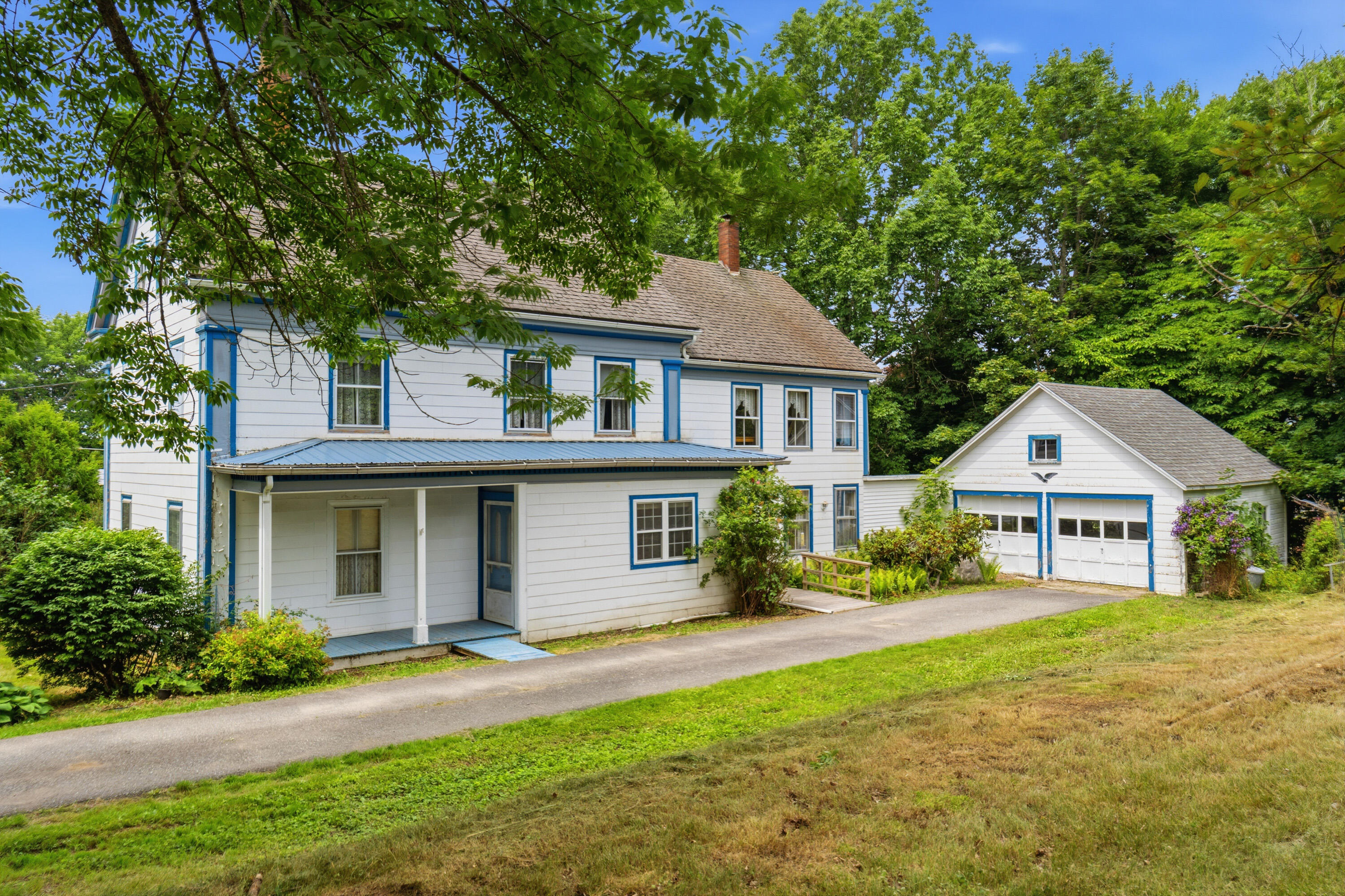 main property photo 2