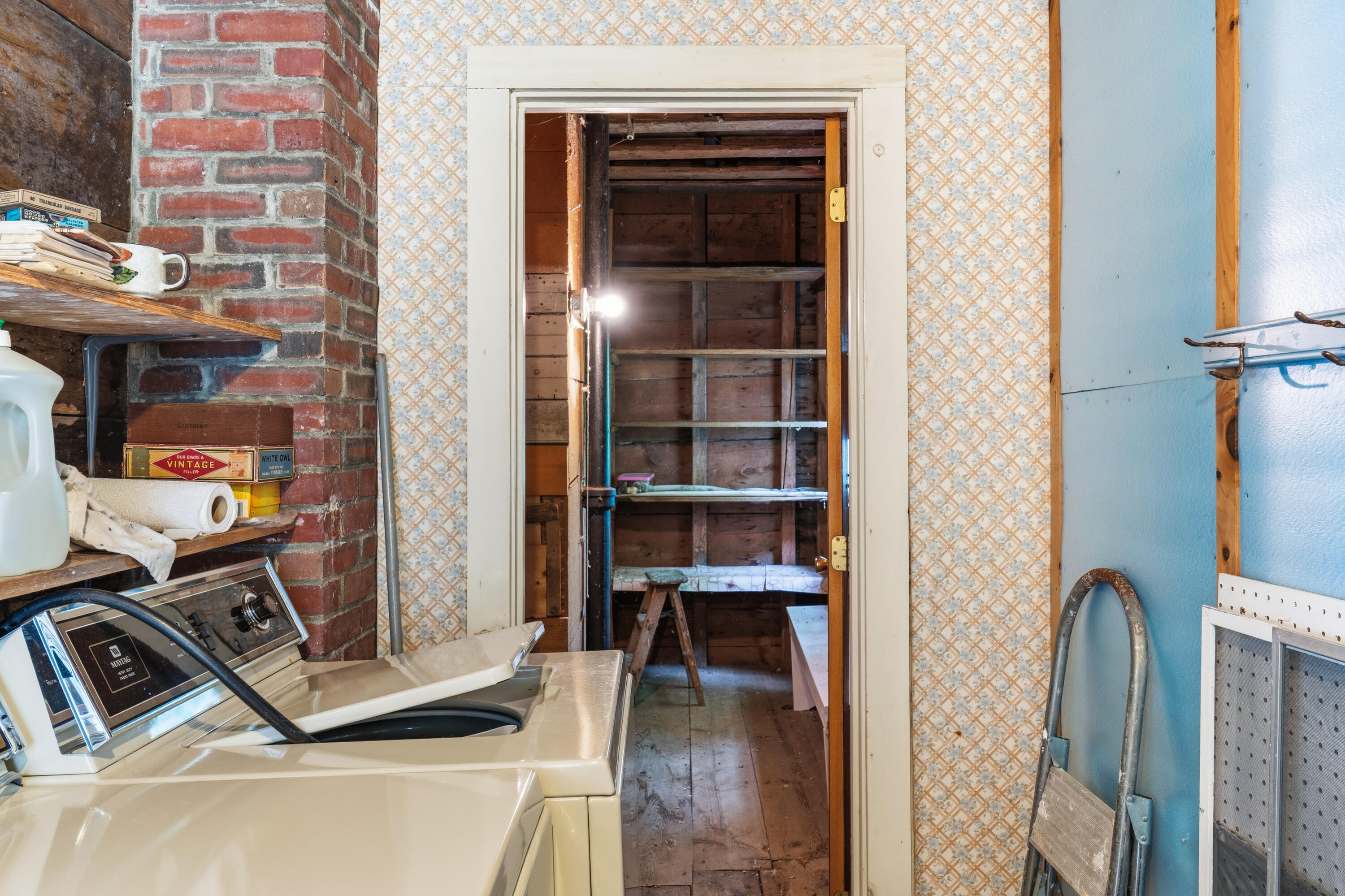main property photo 38