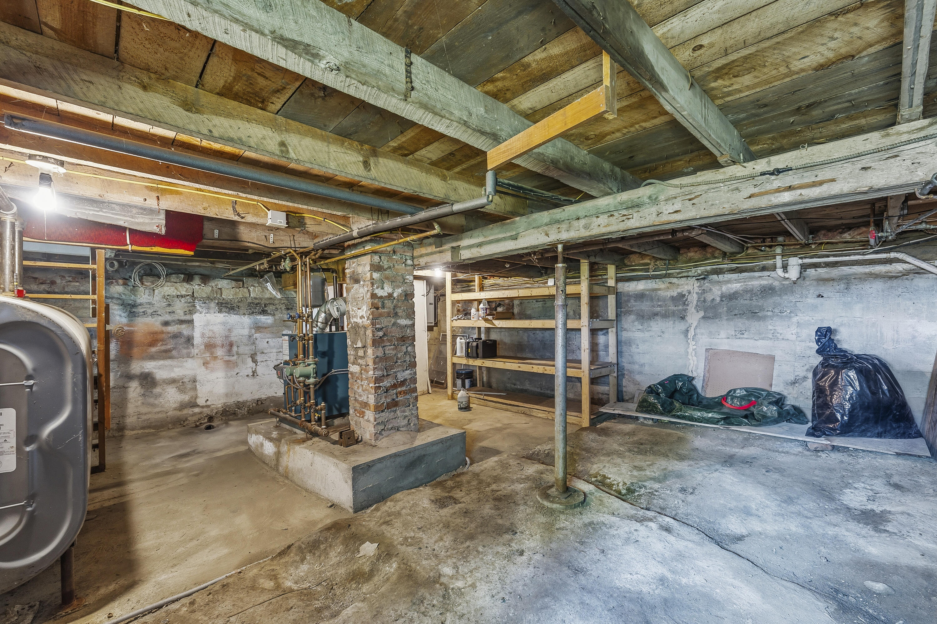 main property photo 46