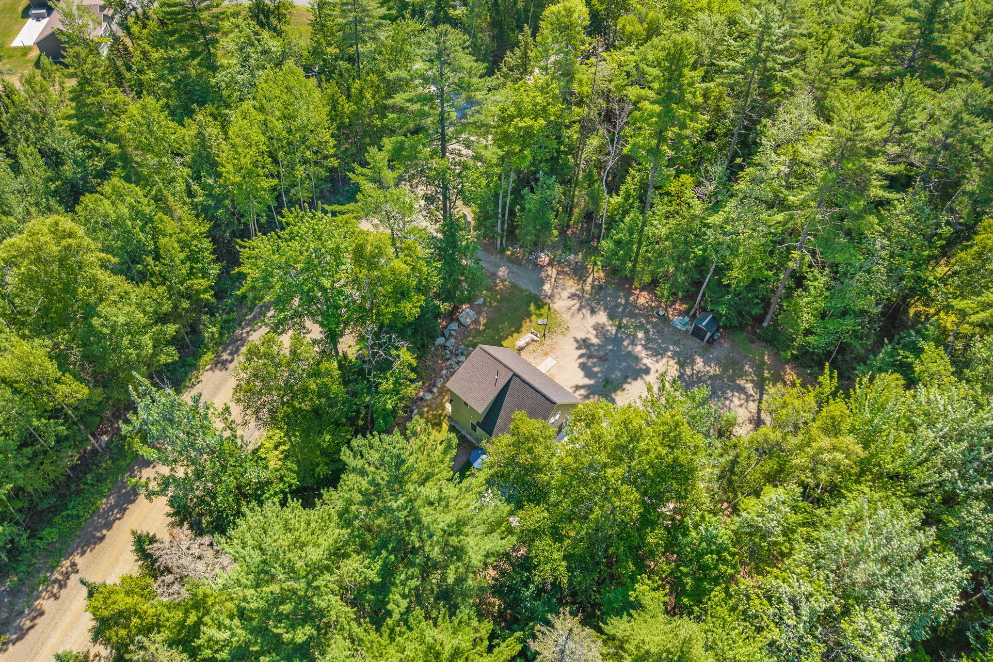main property photo 38