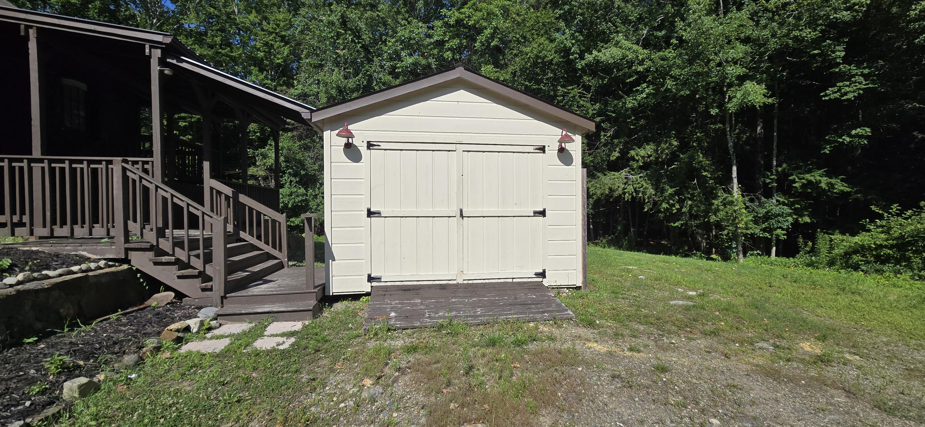 main property photo 34