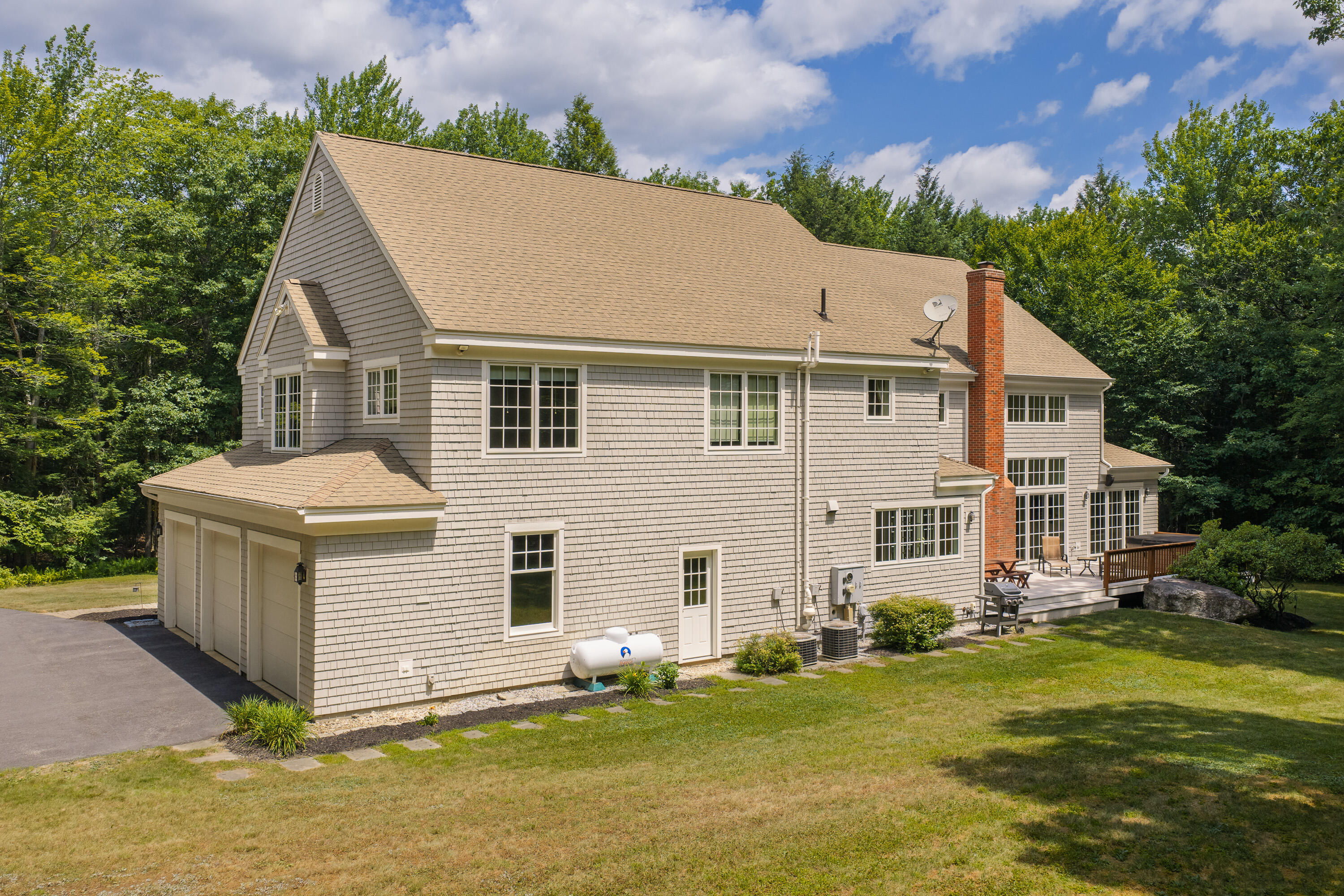 main property photo 66