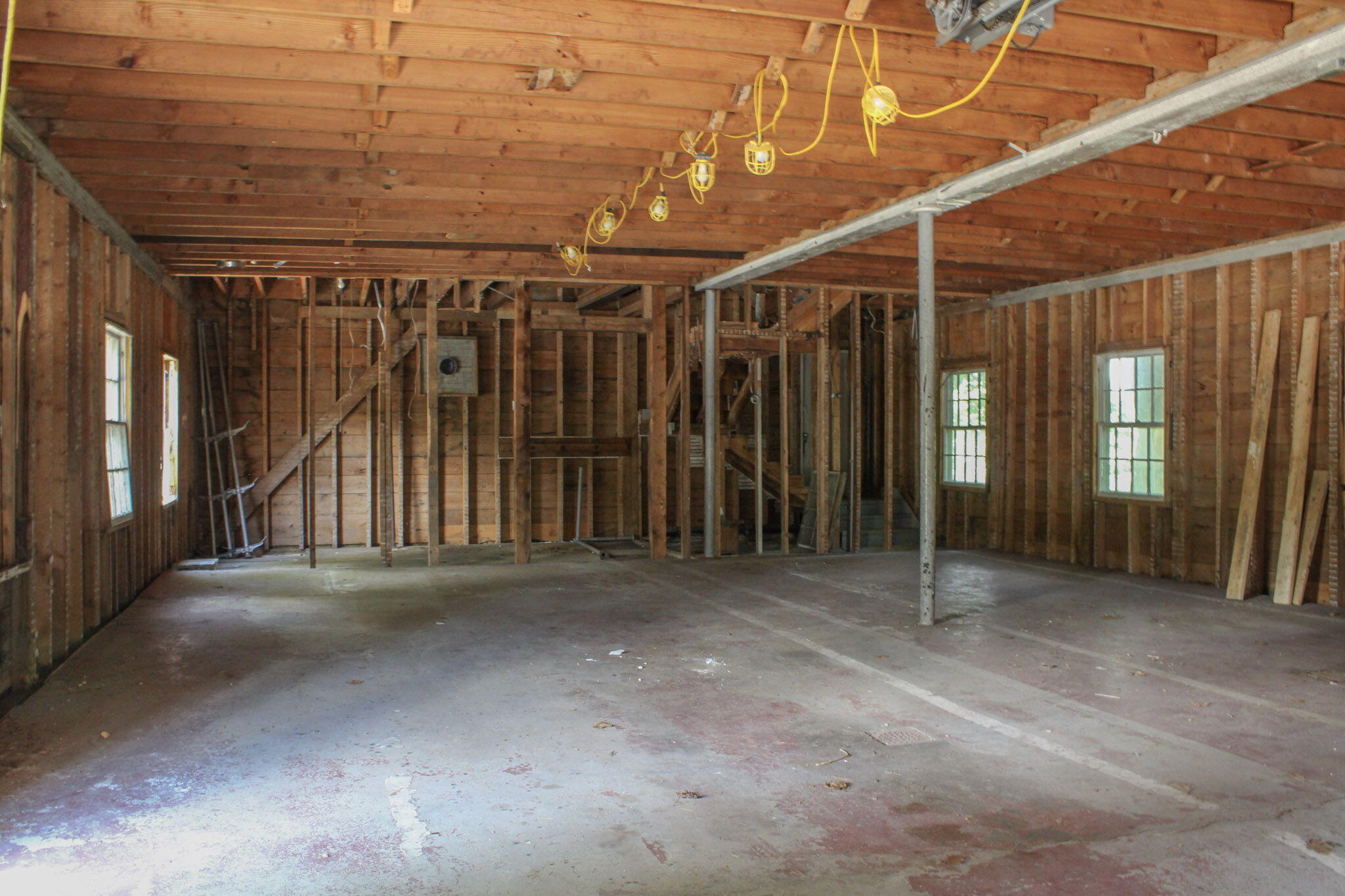 main property photo 26