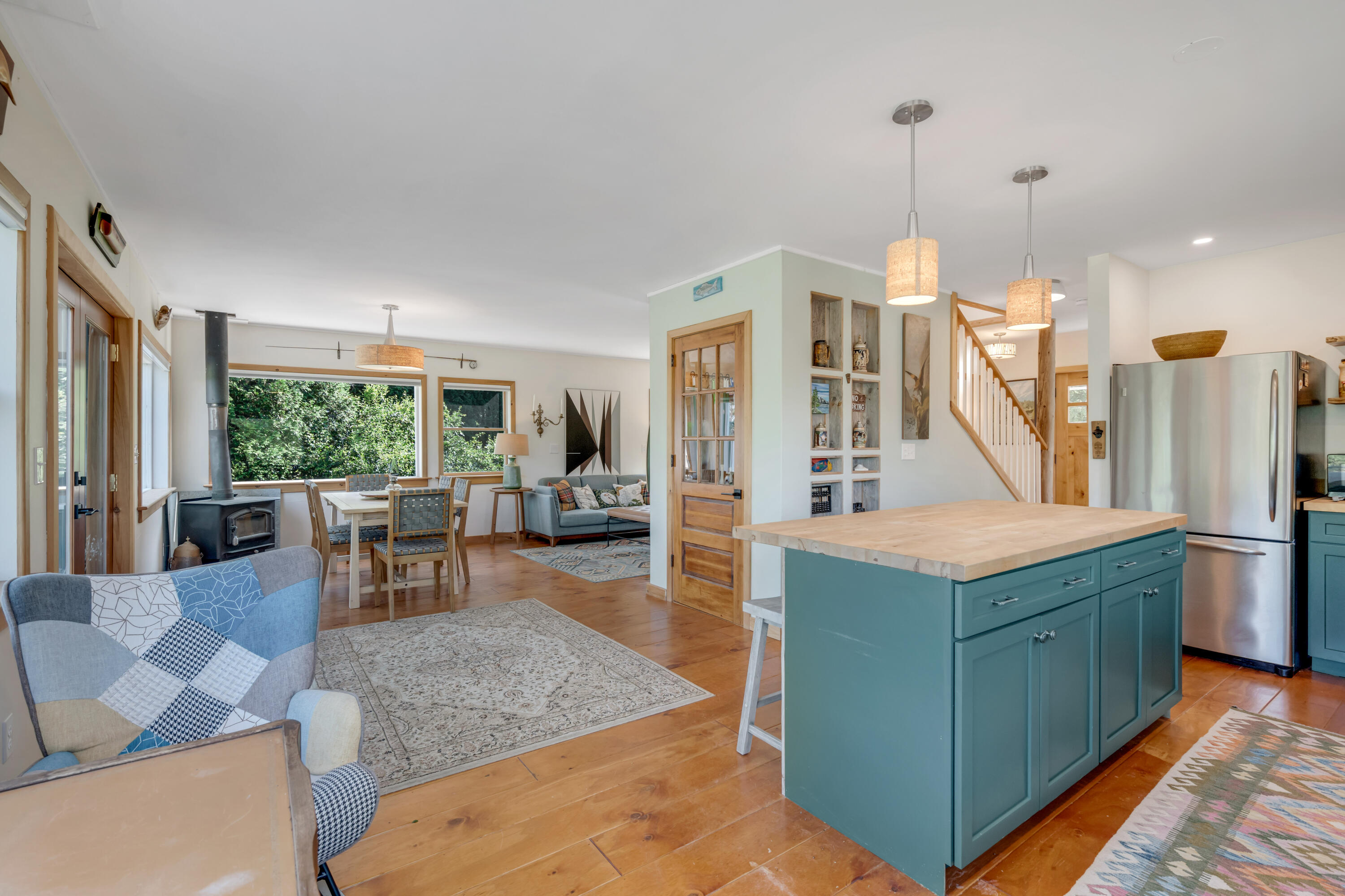 main property photo 34