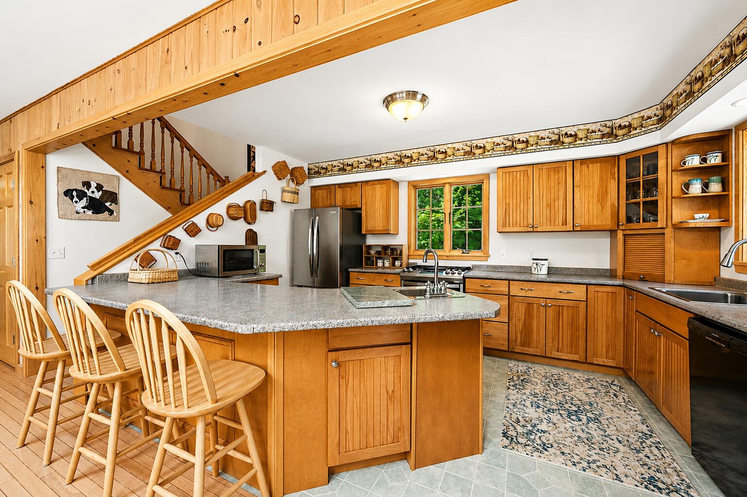 main property photo 32