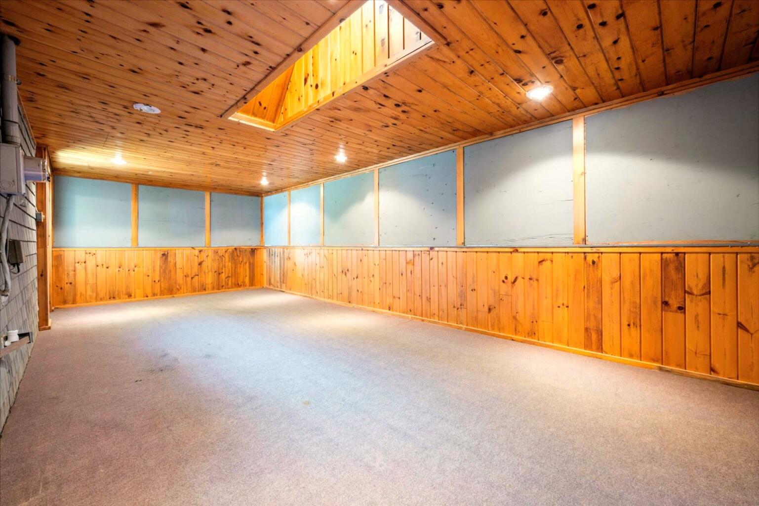 main property photo 83