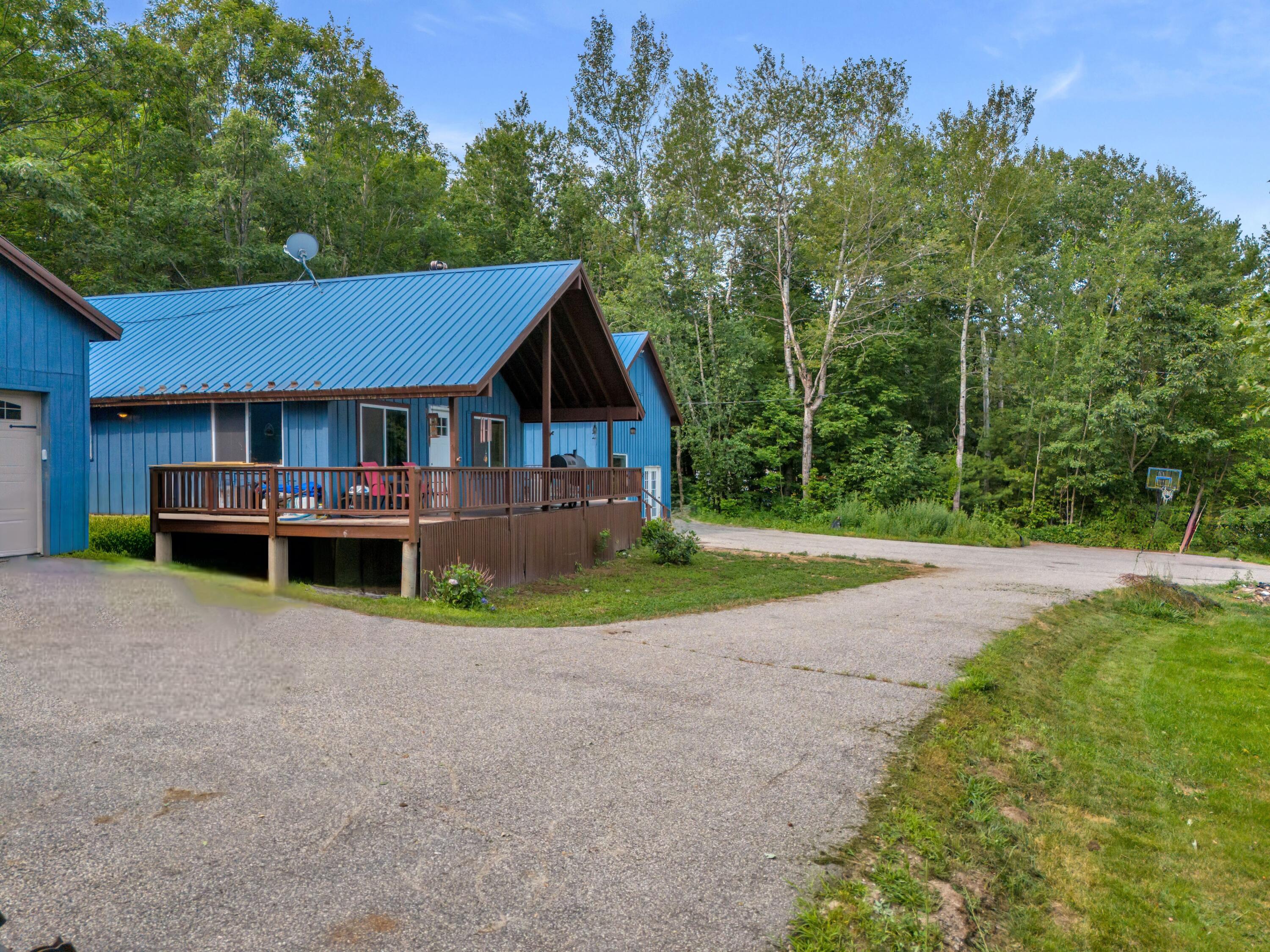 main property photo 13