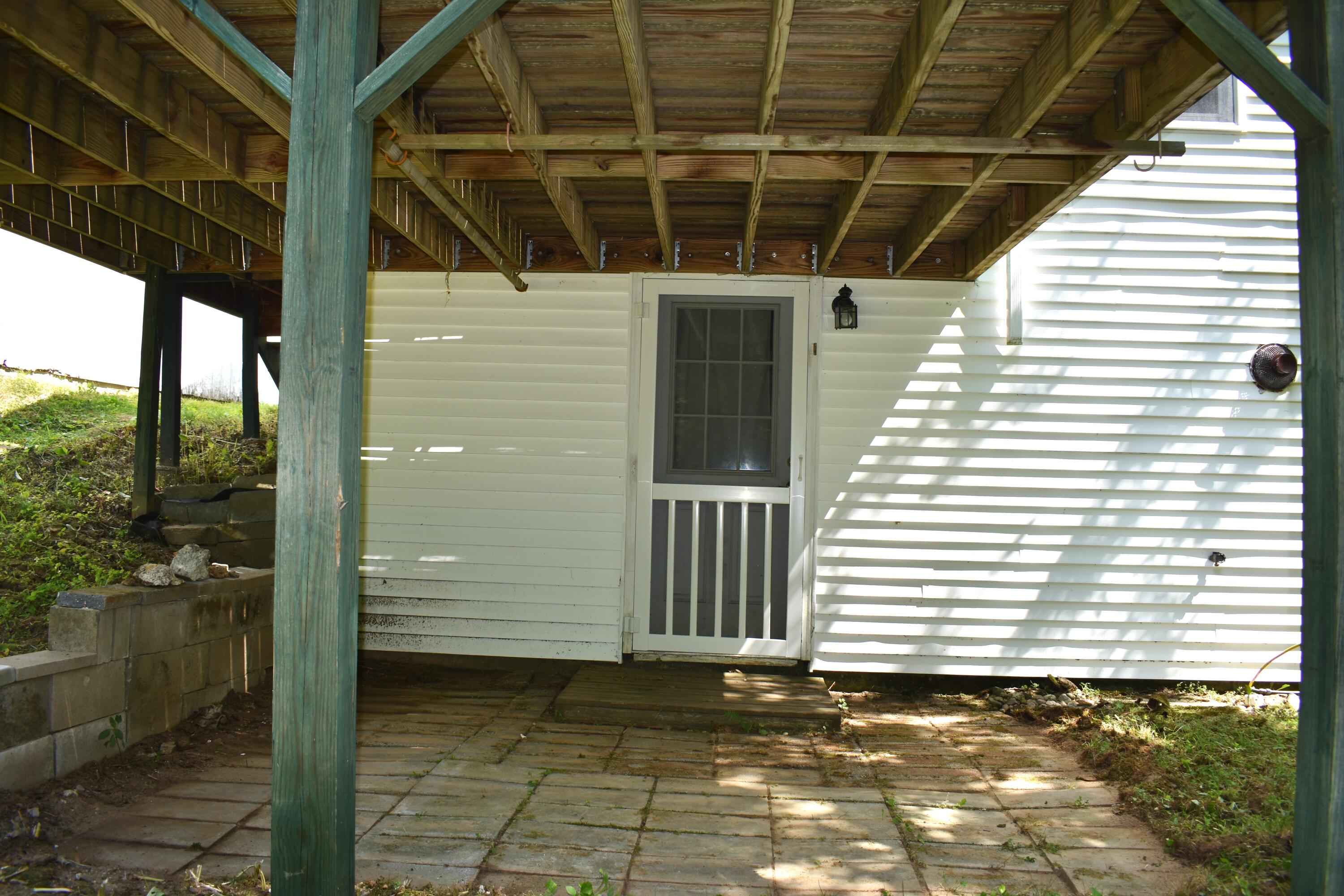 main property photo 27
