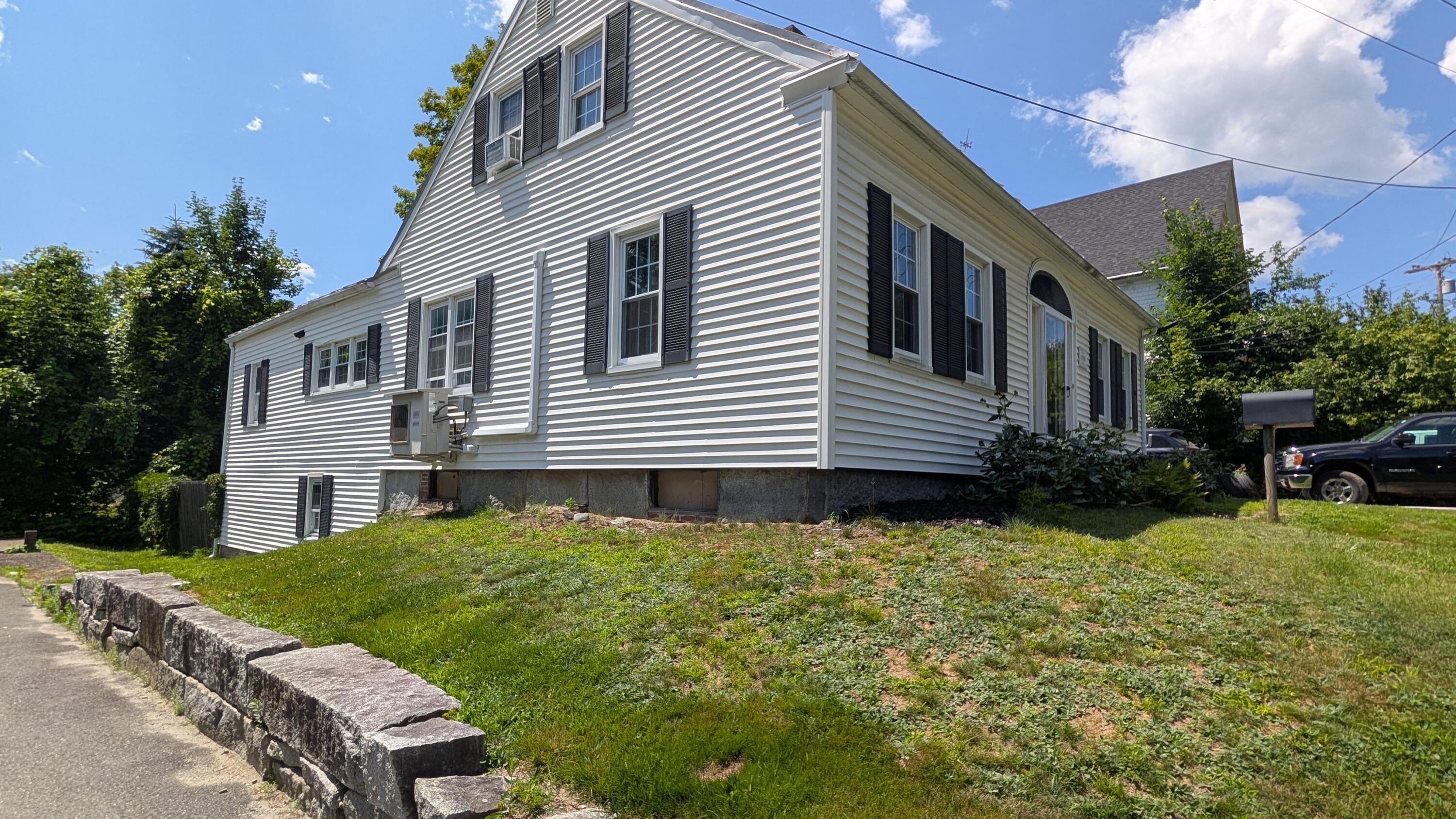 main property photo 2