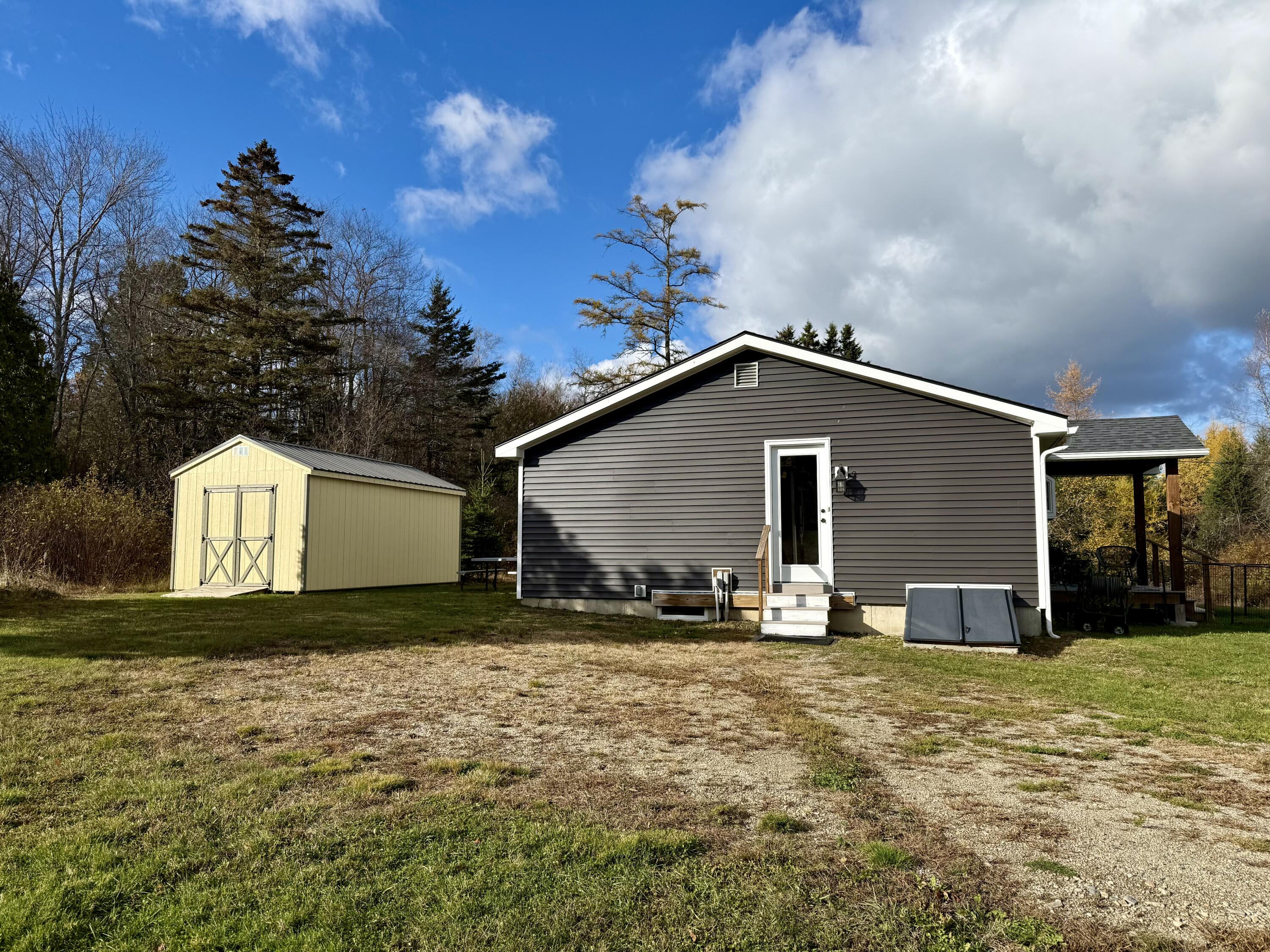 main property photo 23