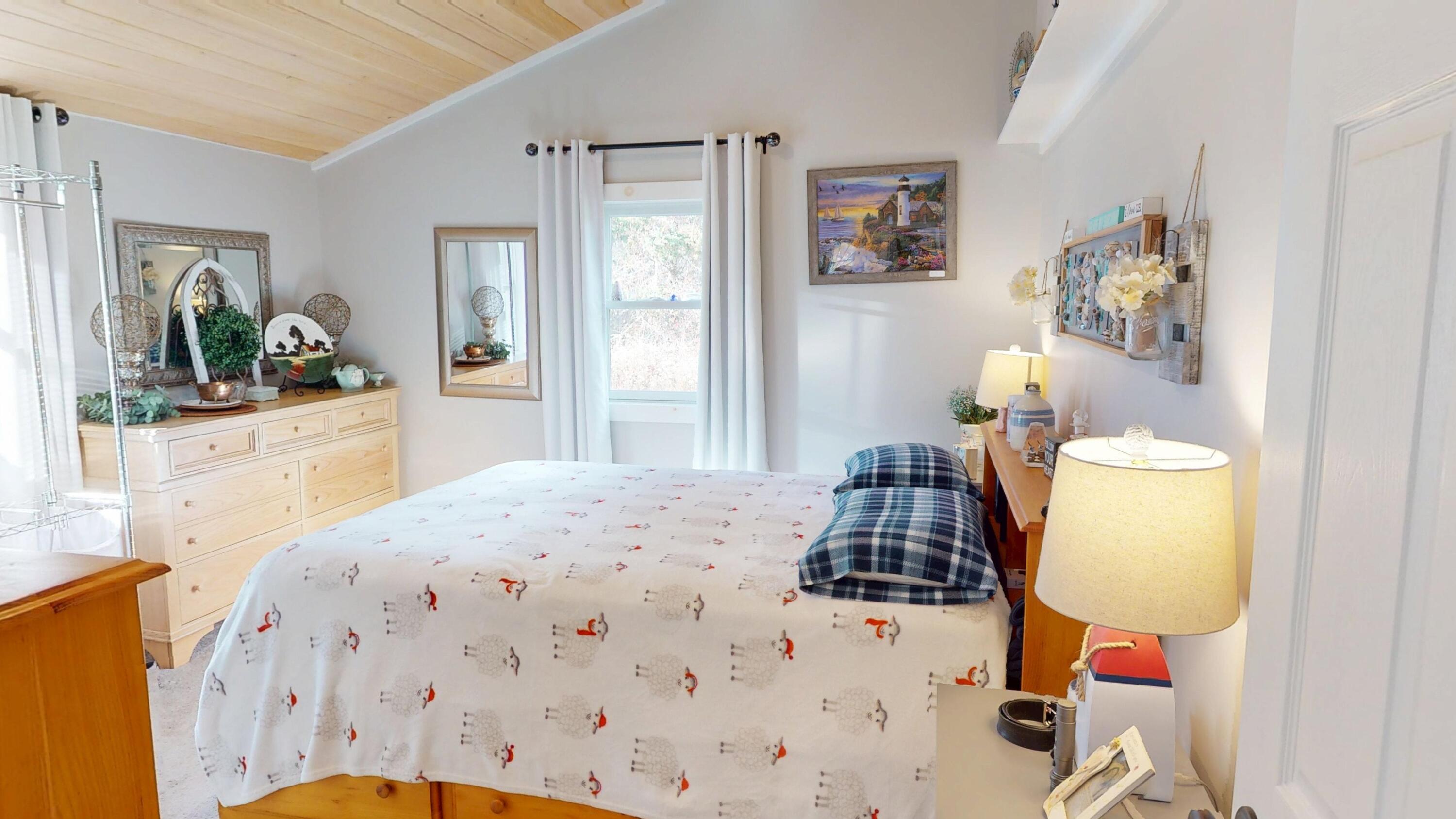 main property photo 57