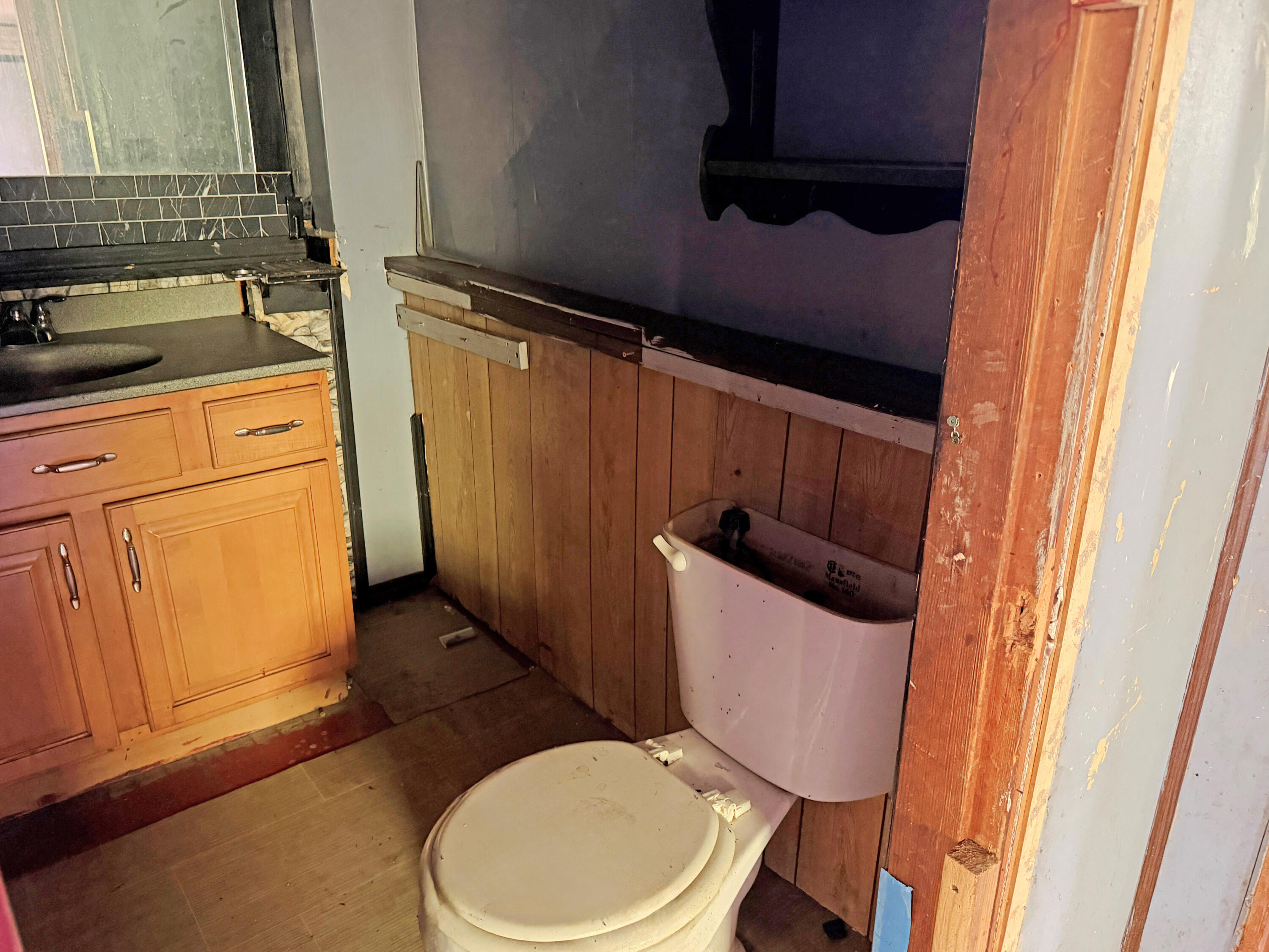 main property photo 13