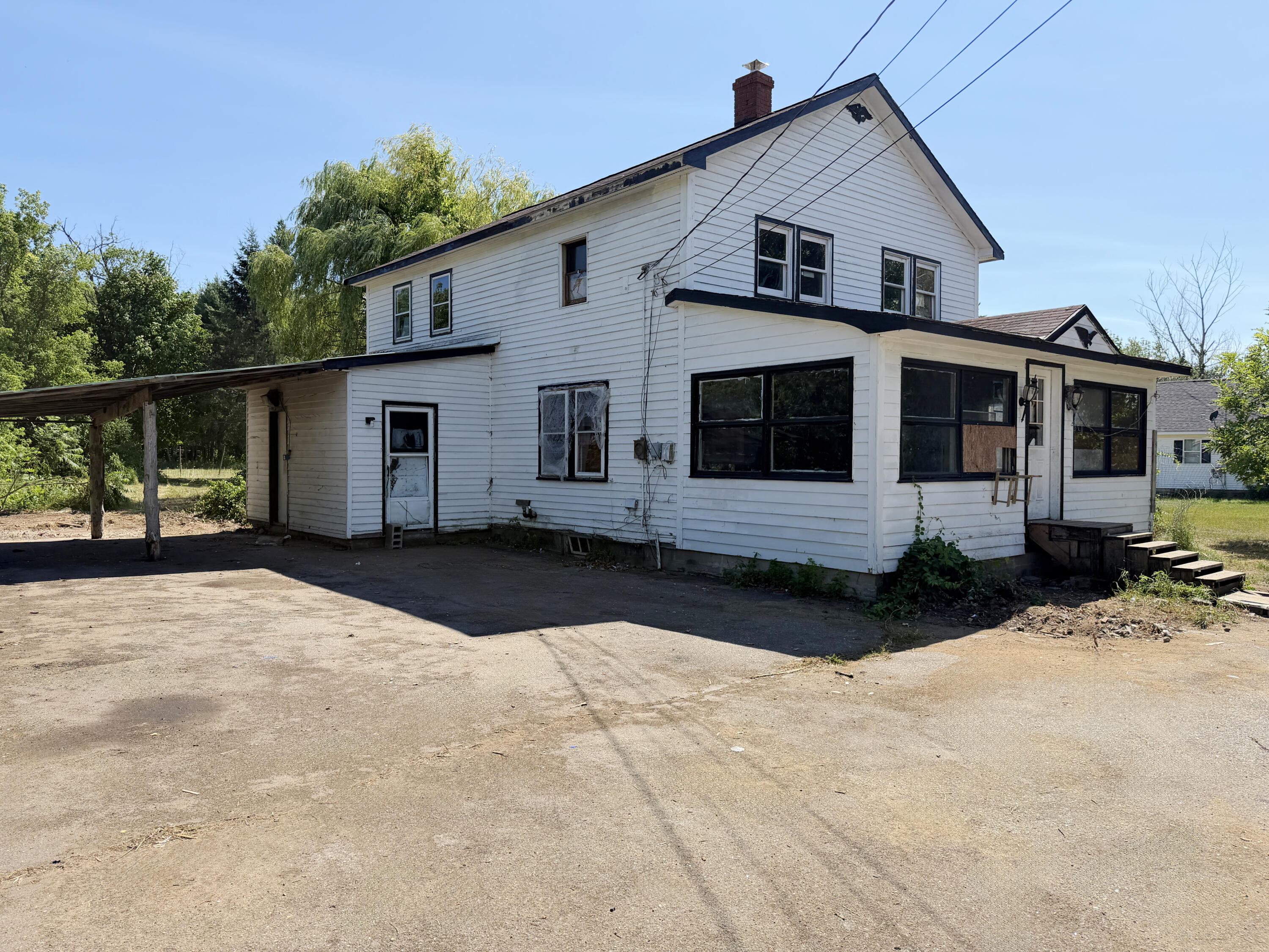 main property photo 2