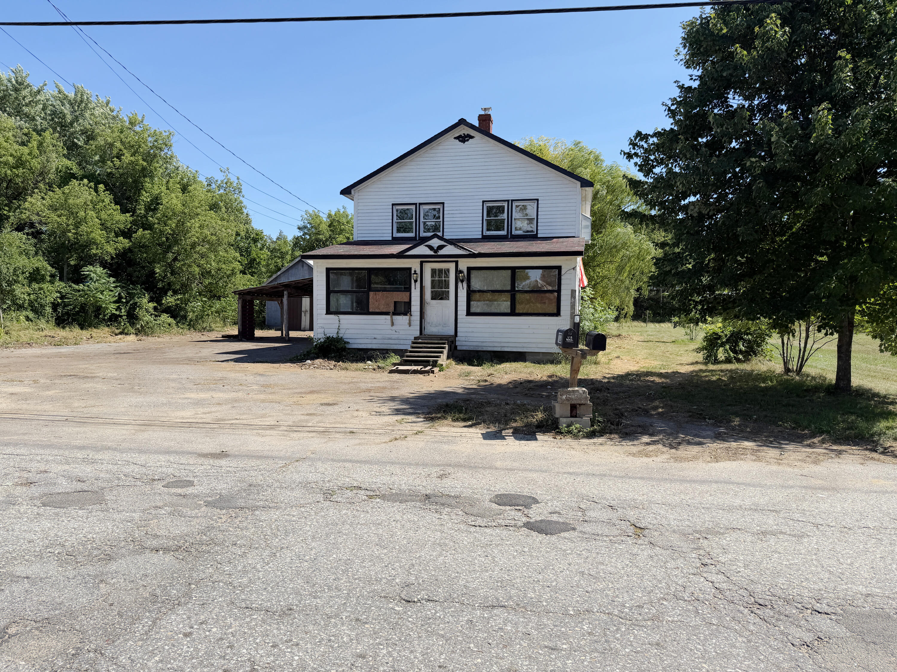 main property photo 3