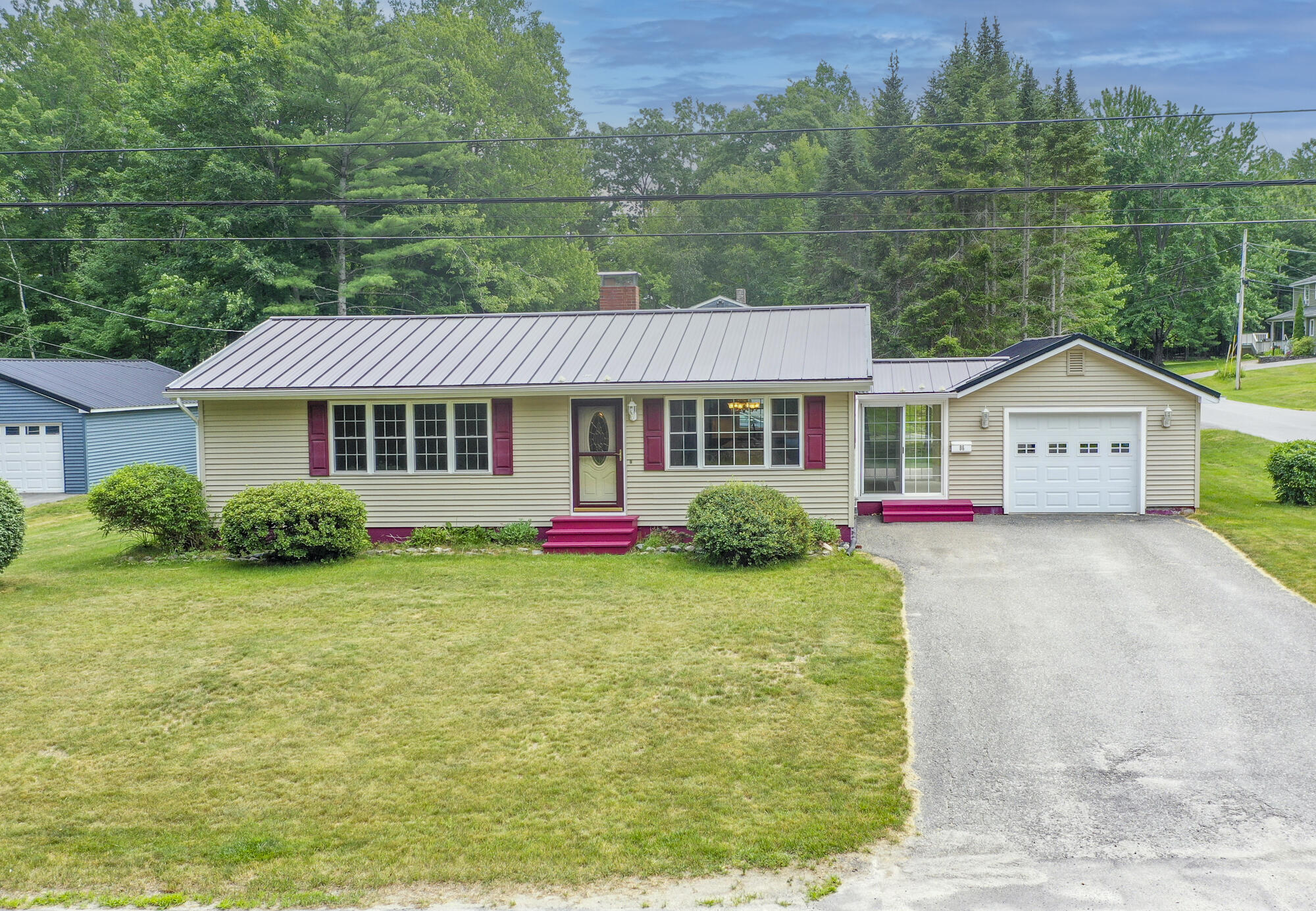 main property photo 43