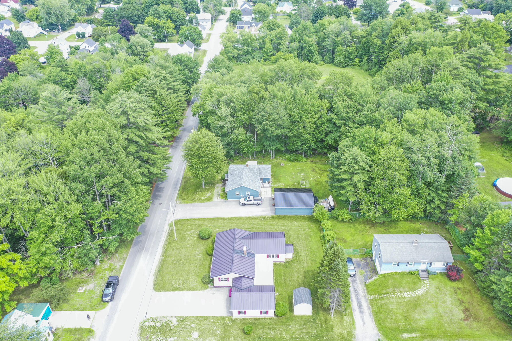 main property photo 48