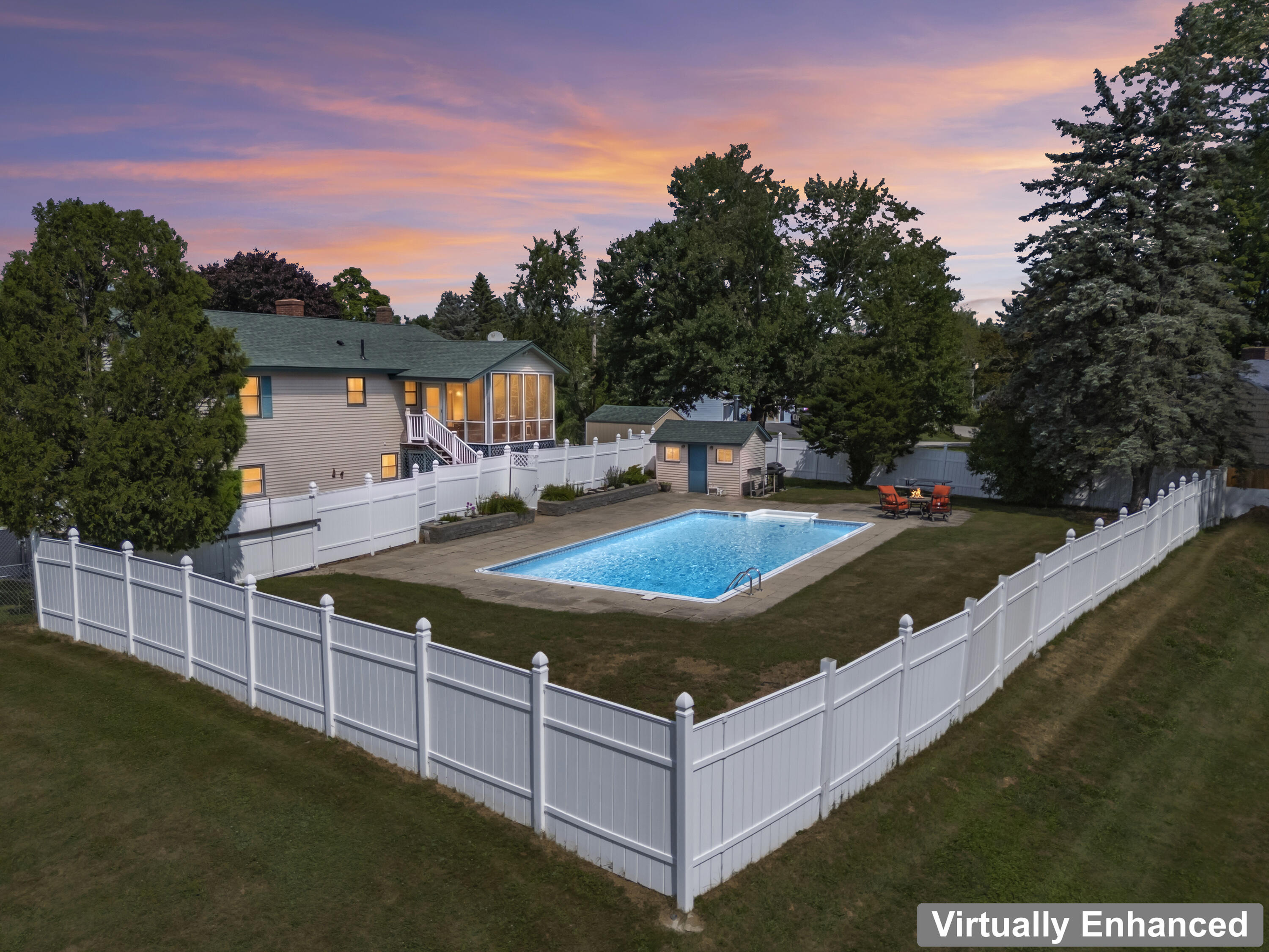 main property photo 45