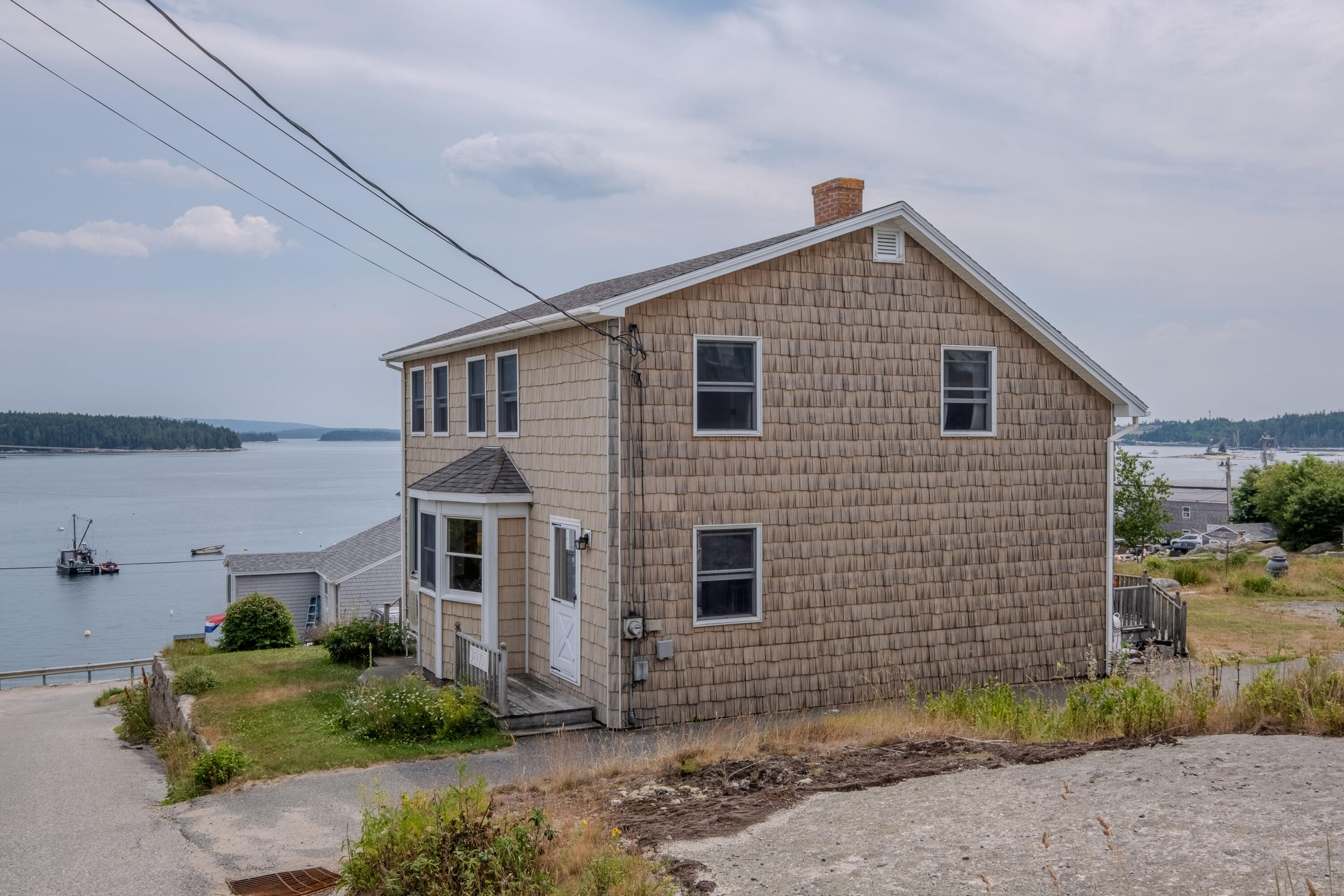 main property photo 38