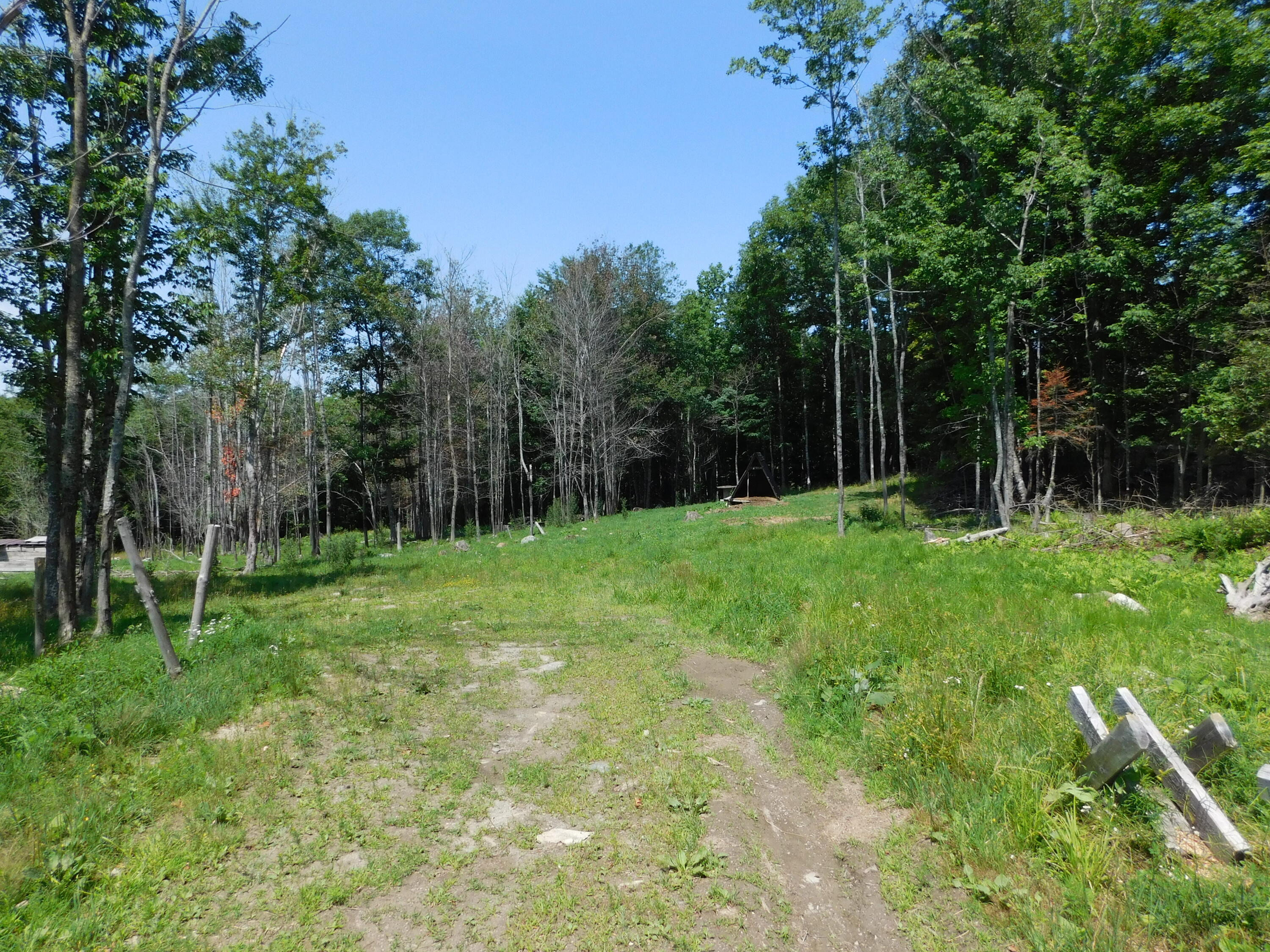 main property photo 60