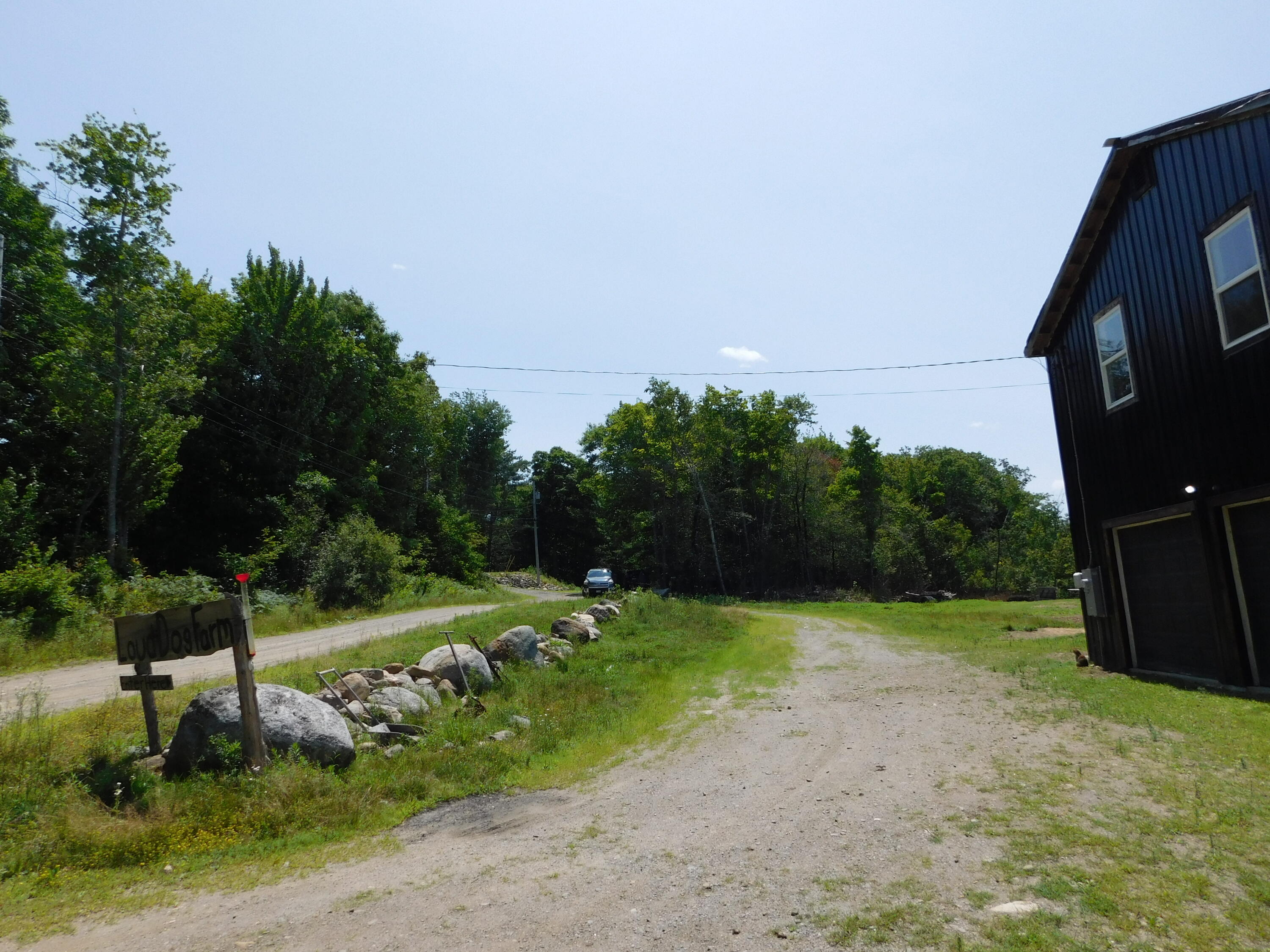 main property photo 9