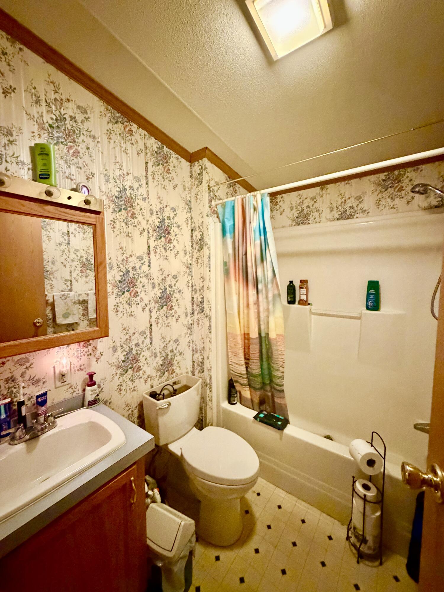 main property photo 47