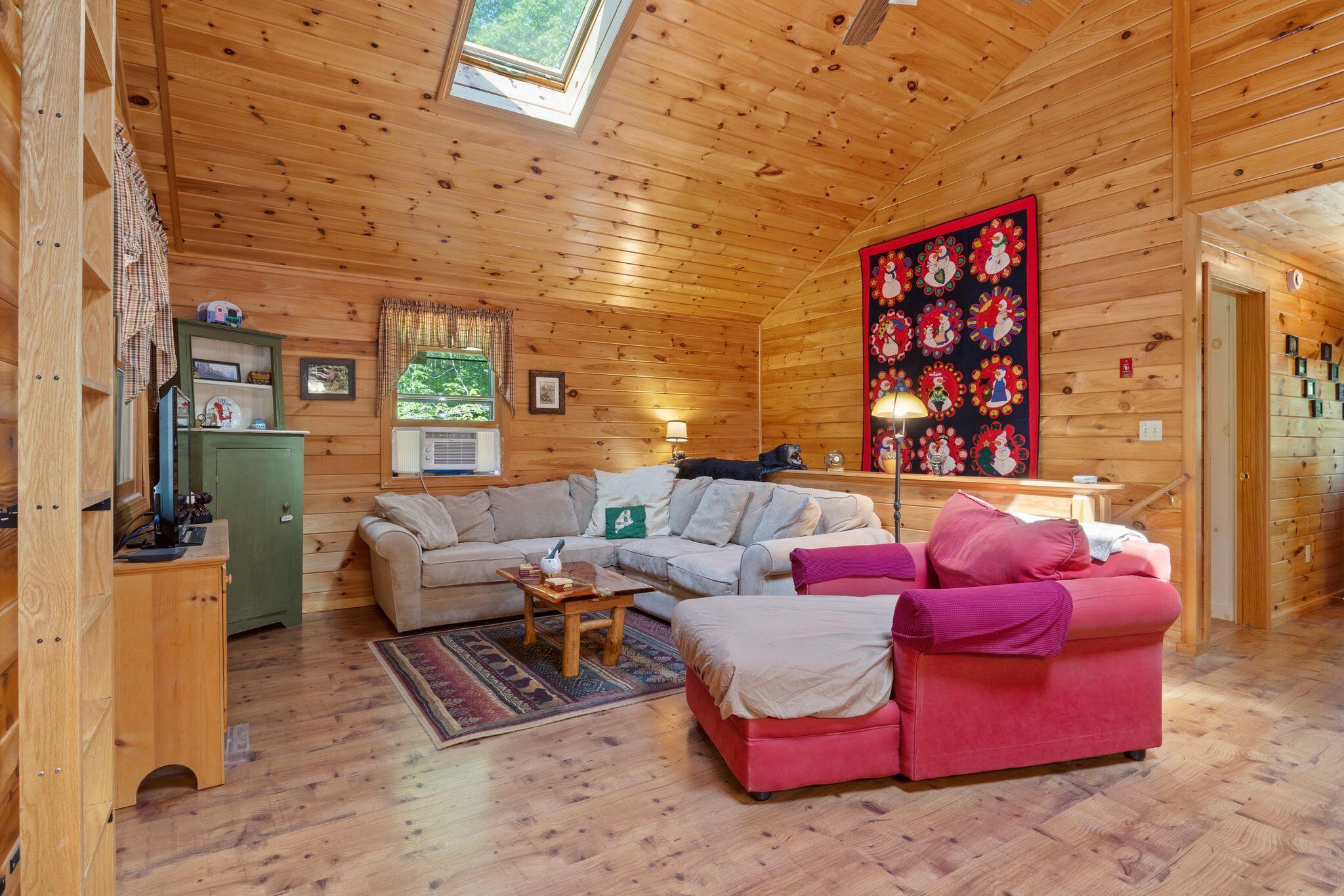 main property photo 12