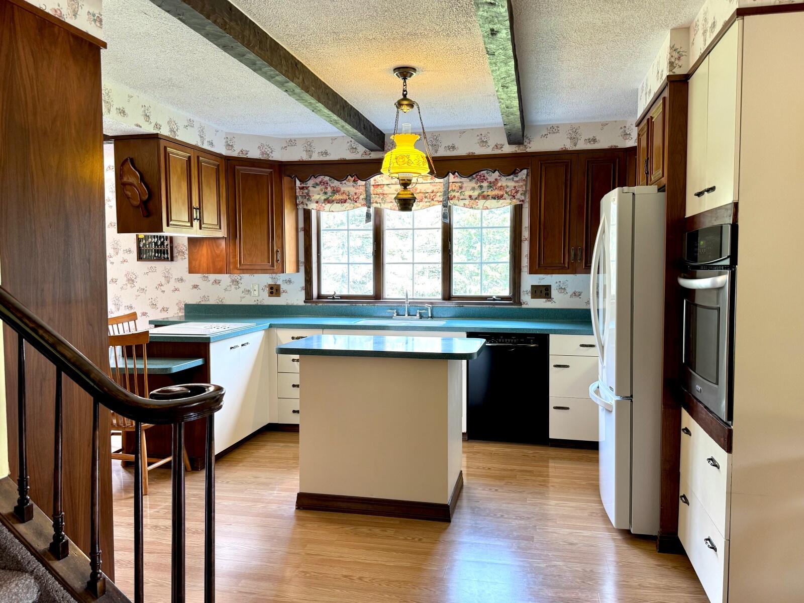 main property photo 34