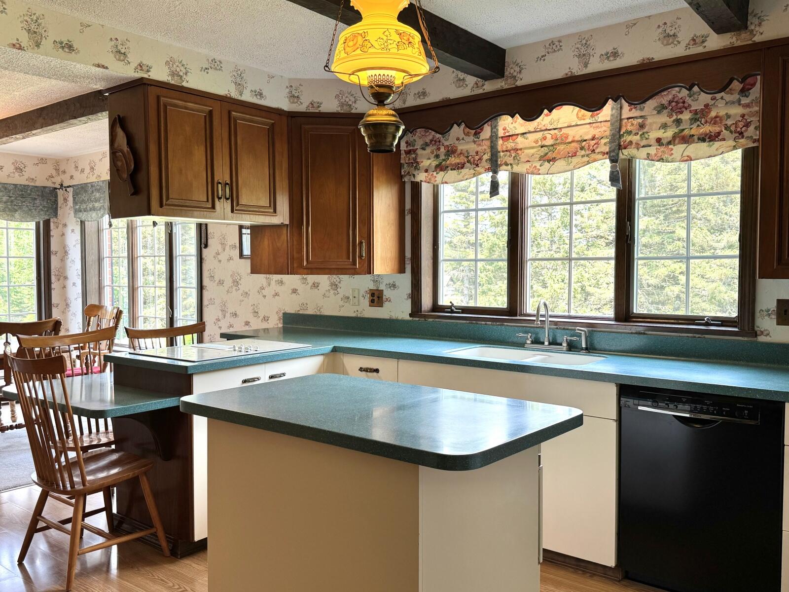 main property photo 36