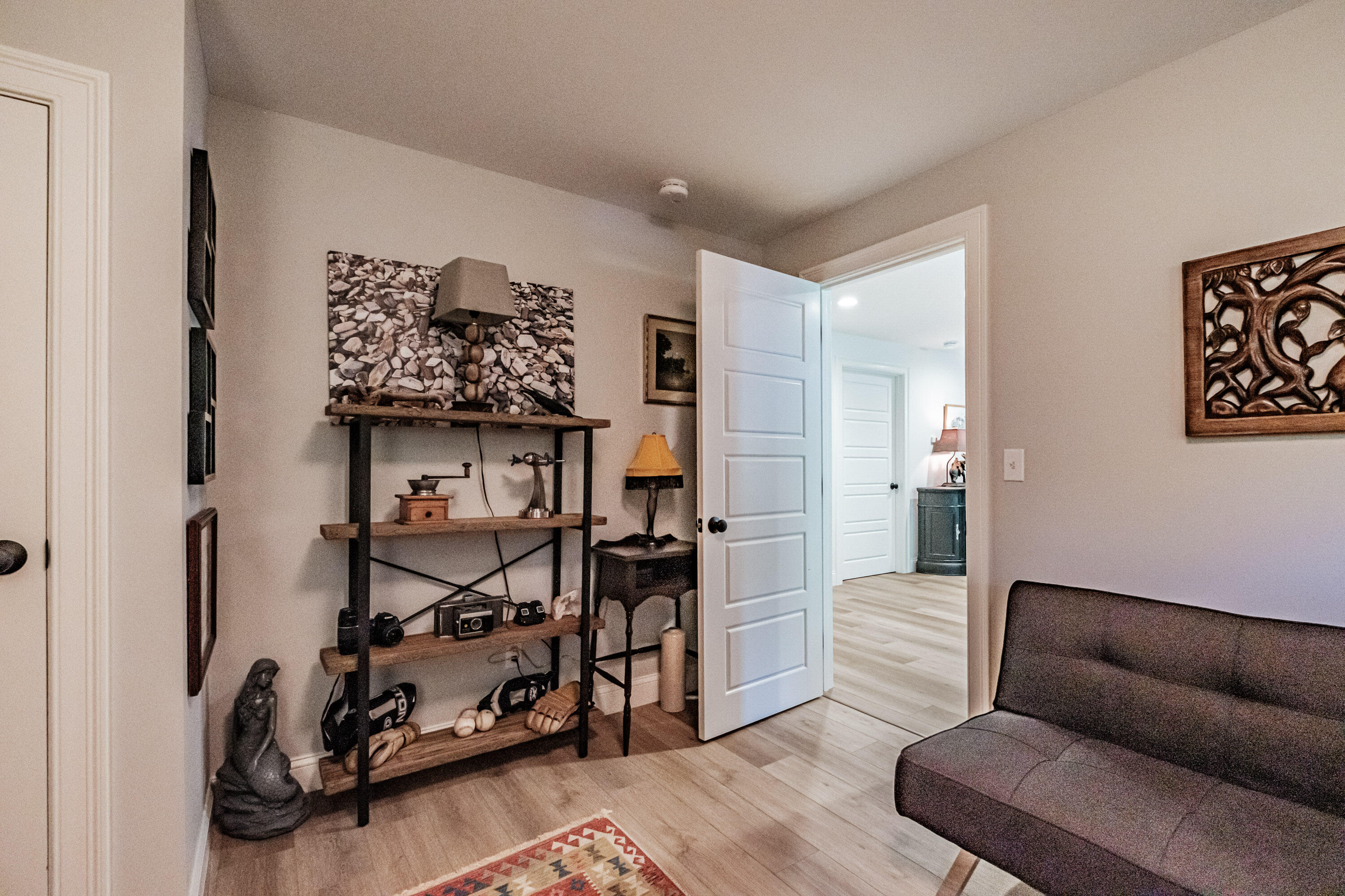 main property photo 90