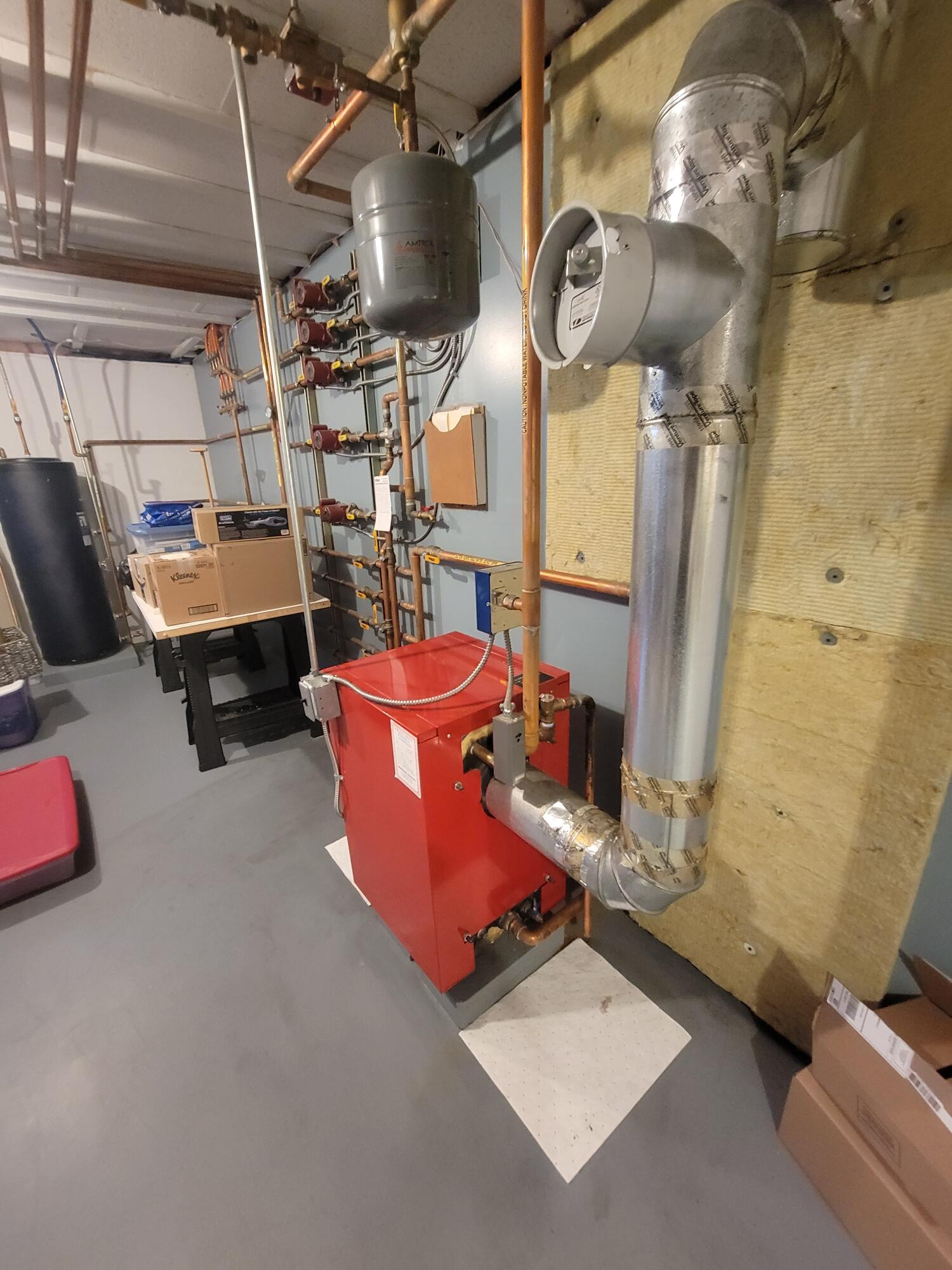 main property photo 28