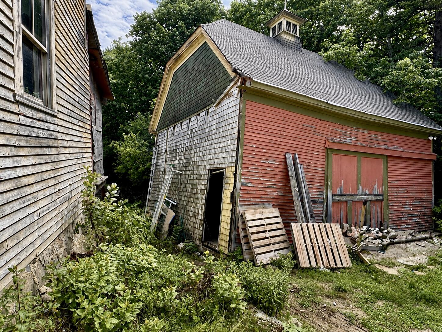 main property photo 44