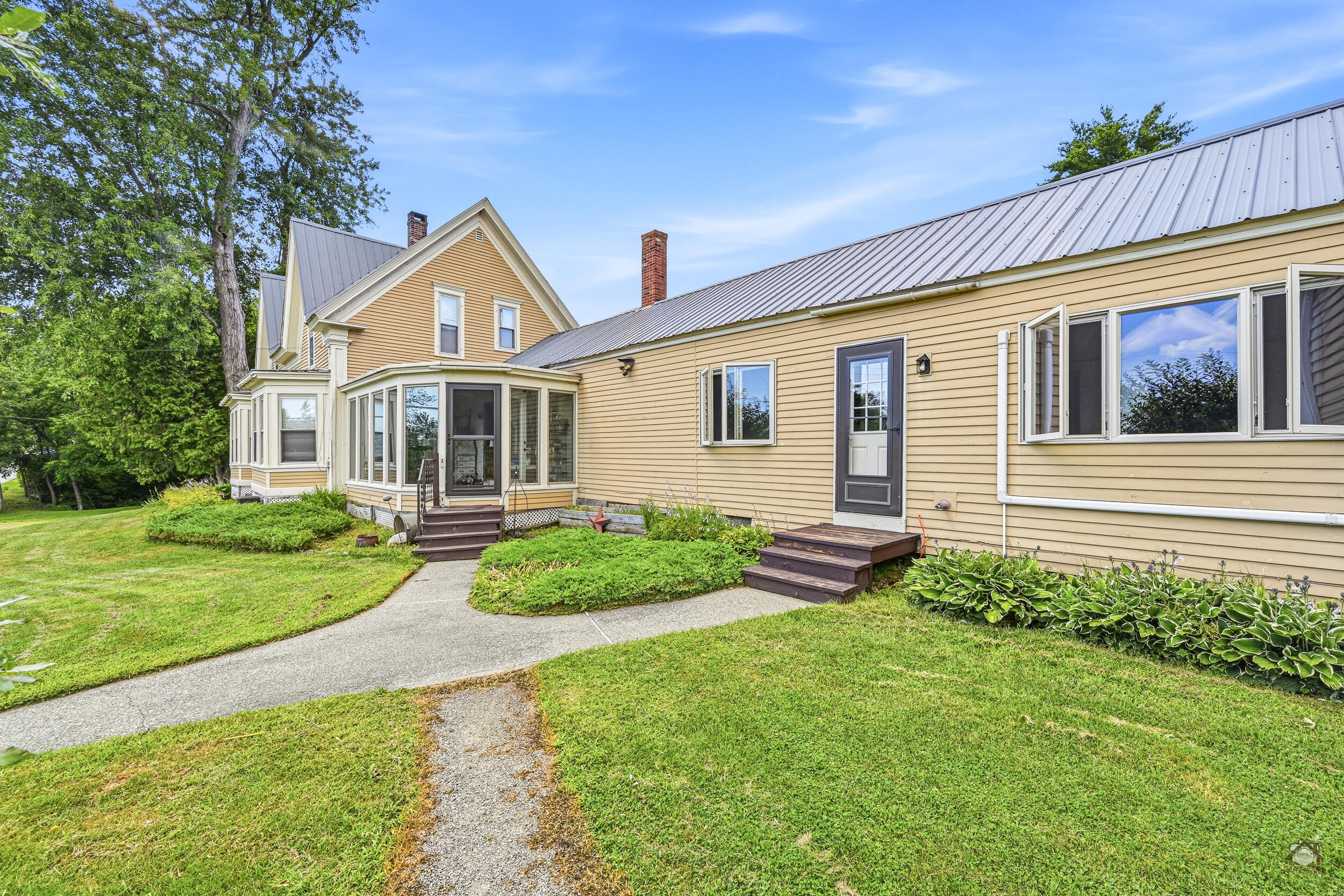 main property photo 38