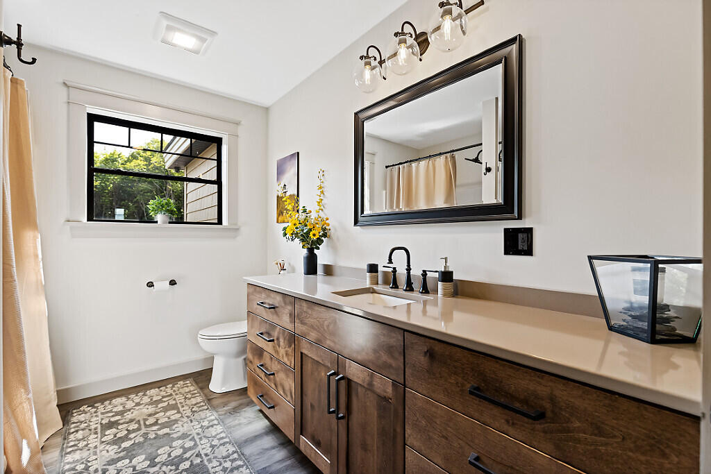 main property photo 68