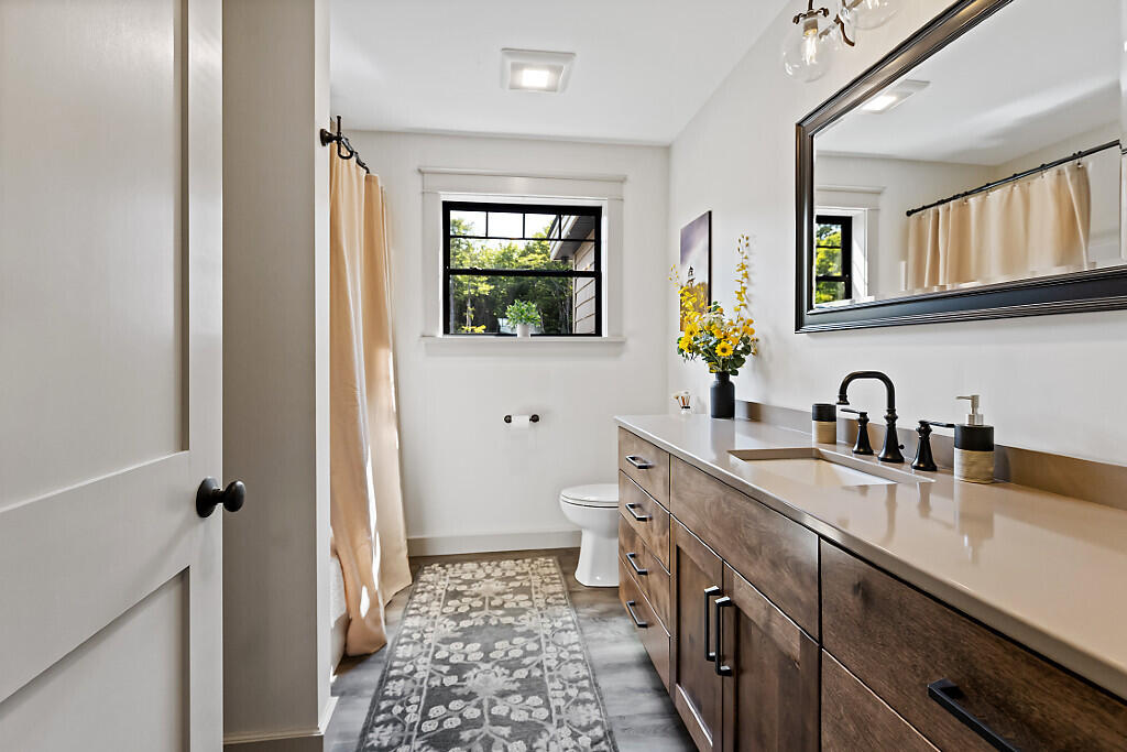main property photo 69