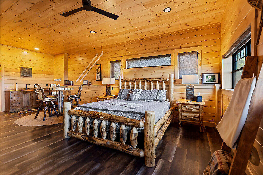 main property photo 86