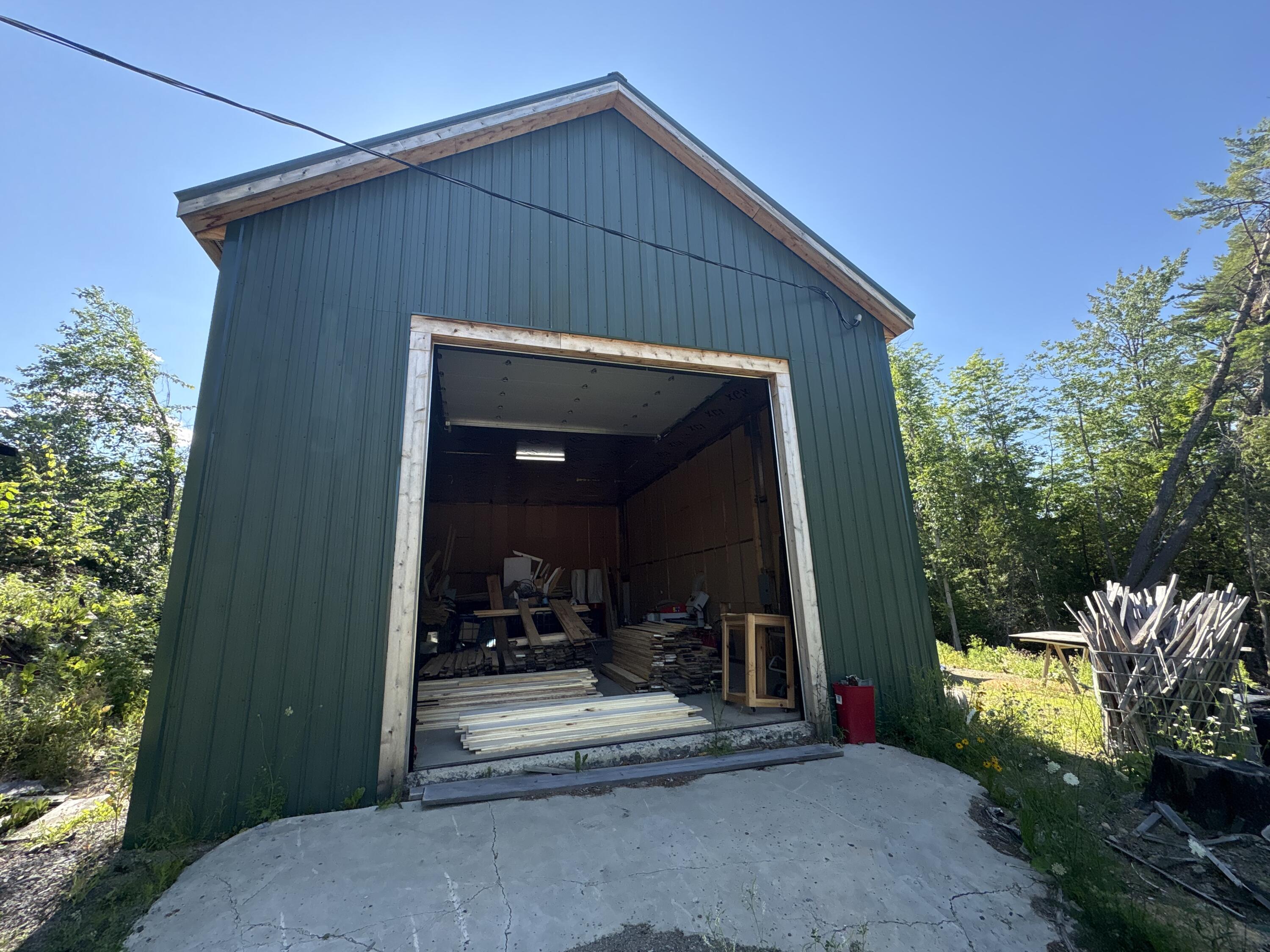 main property photo 47