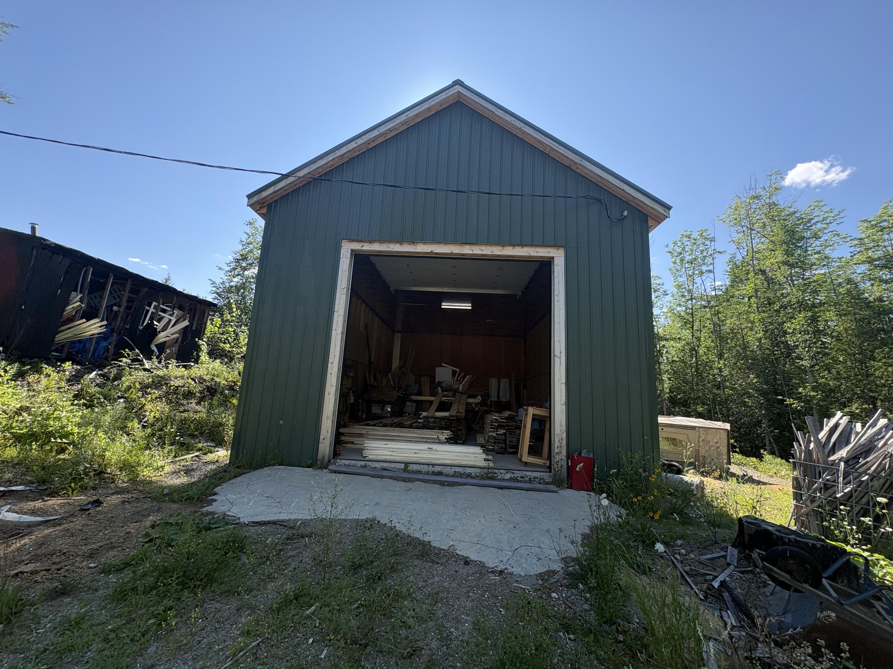 main property photo 48