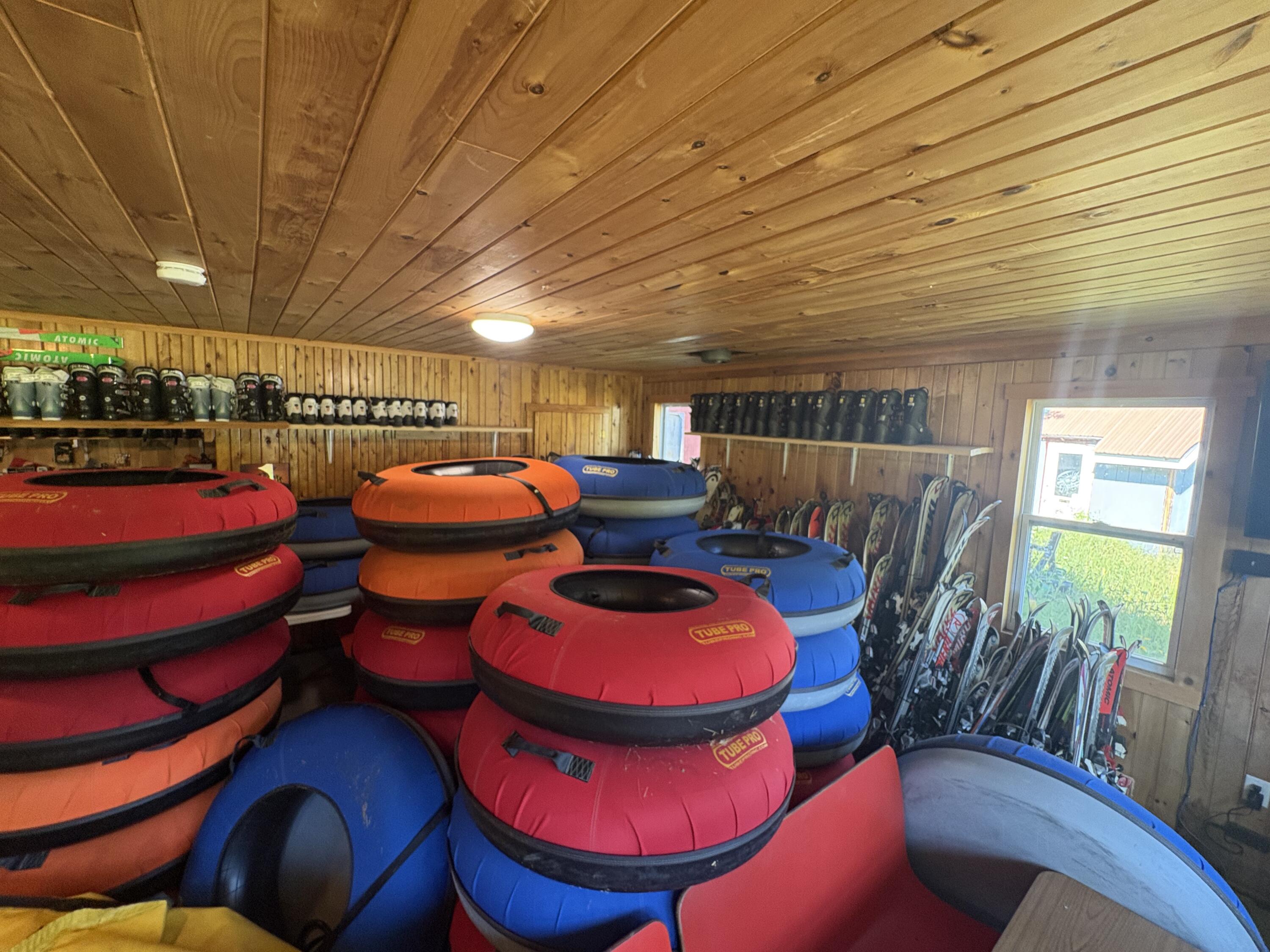 main property photo 54