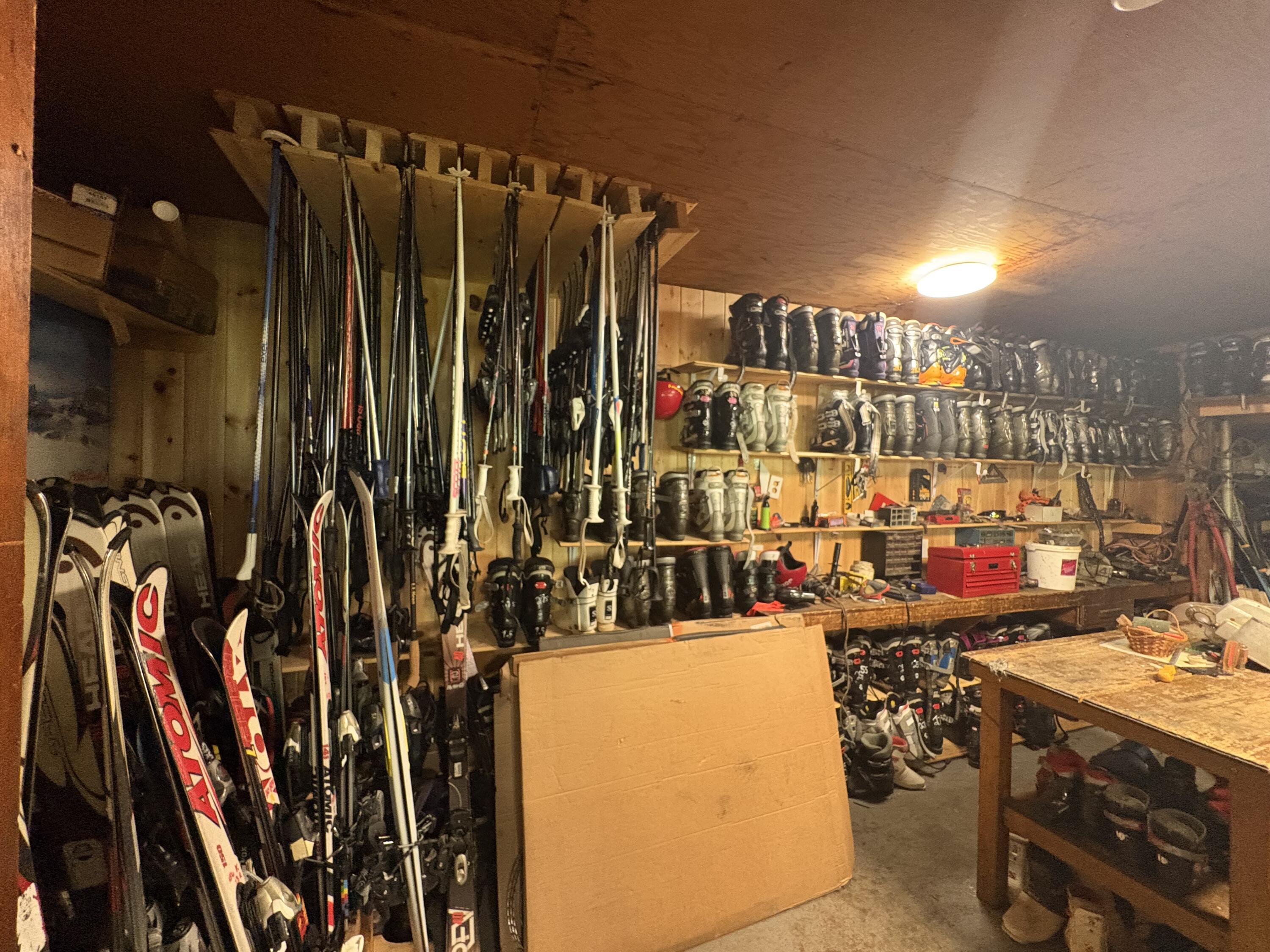 main property photo 60