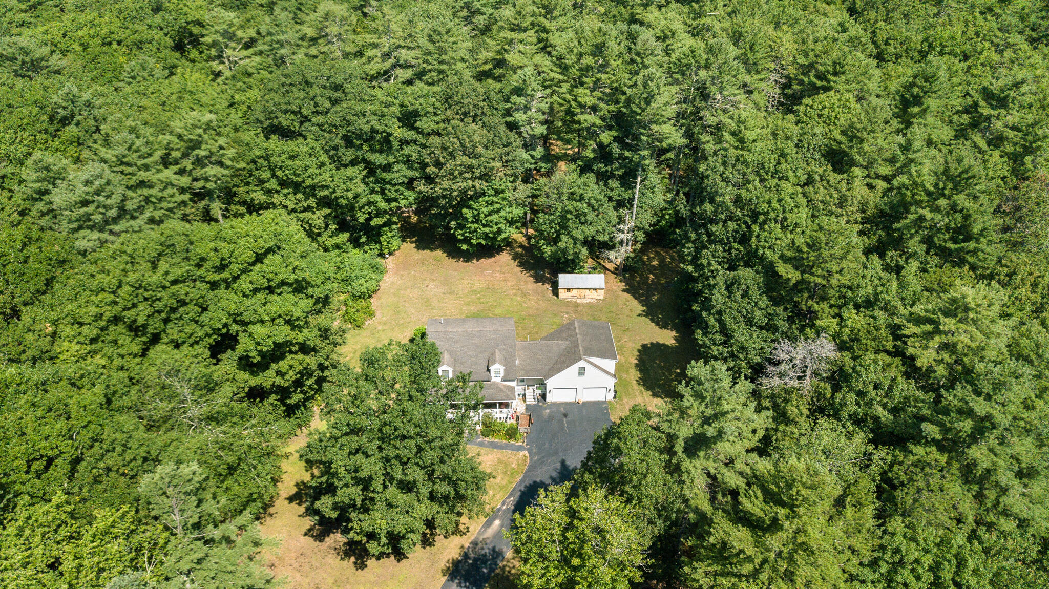 main property photo 37