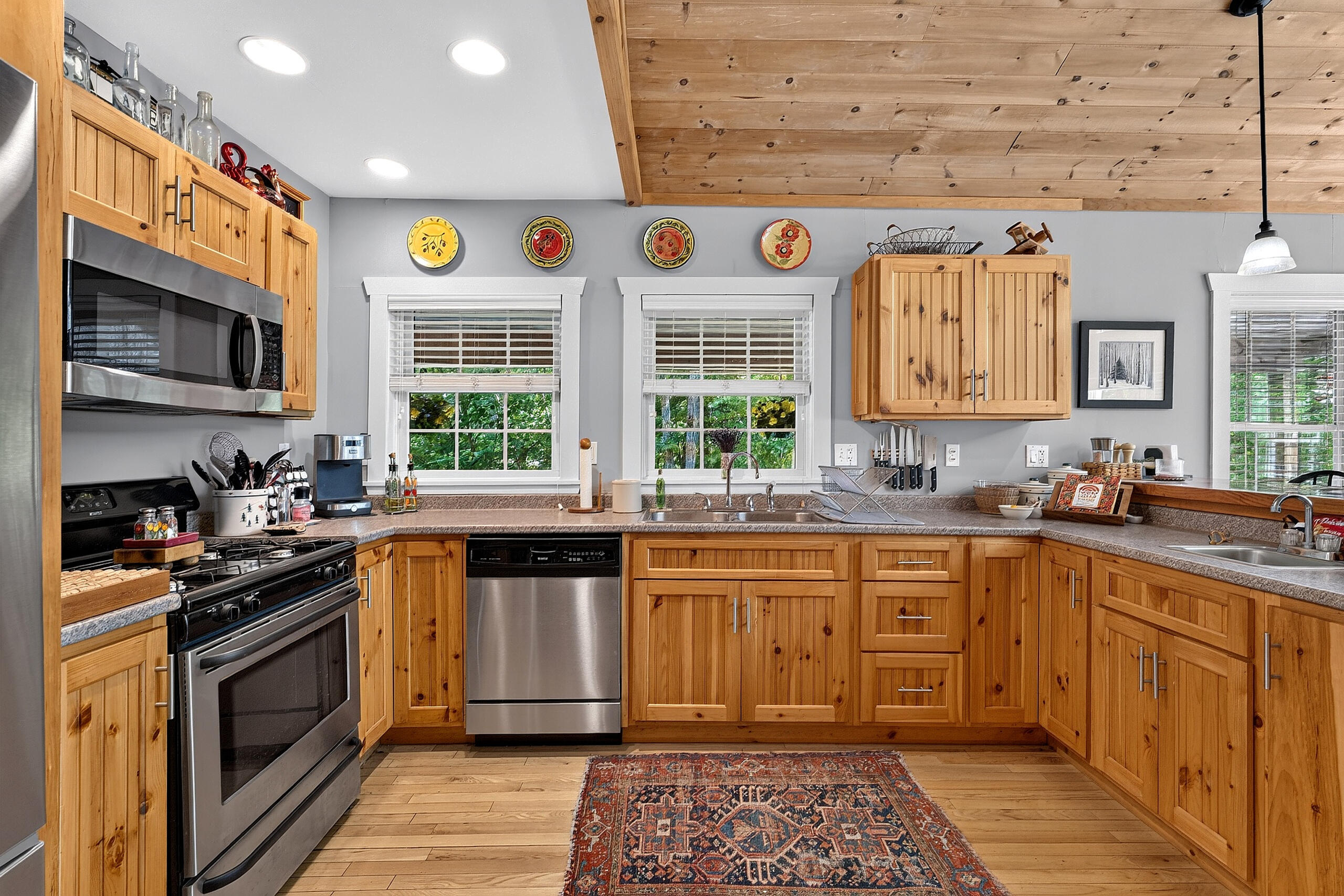 main property photo 15